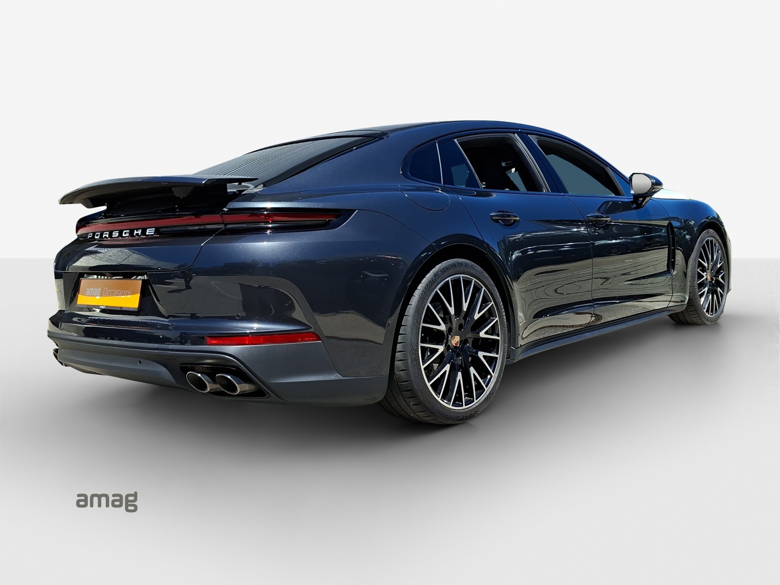 PORSCHE Panamera 4 PDK-image-4