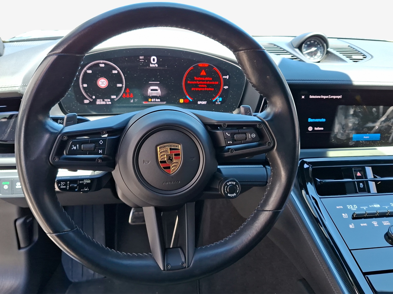 PORSCHE Panamera 4 PDK-image-9