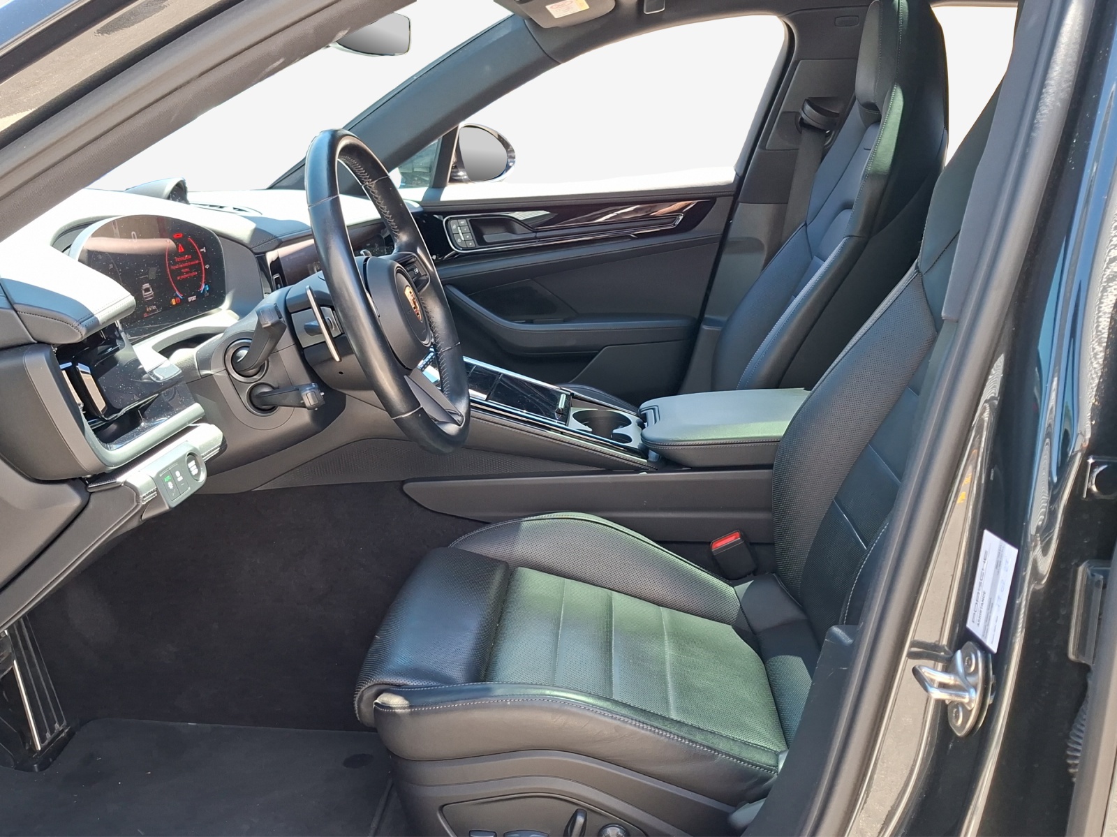 PORSCHE Panamera 4 PDK-image-7