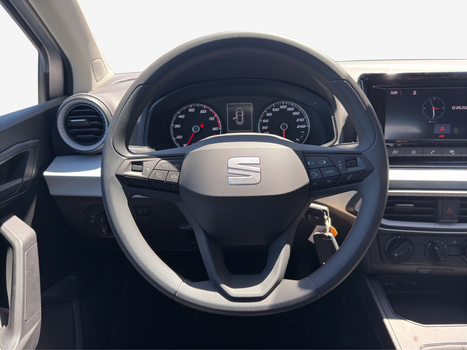 SEAT Ibiza 1.0 EcoTSI Reference-image-9