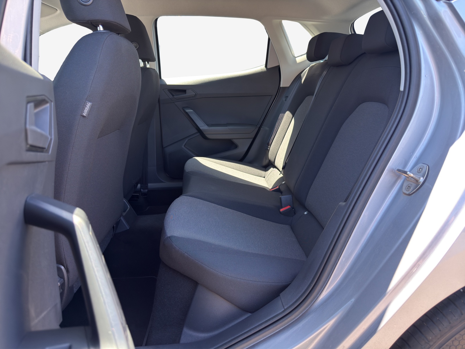 SEAT Ibiza 1.0 EcoTSI Reference-image-11