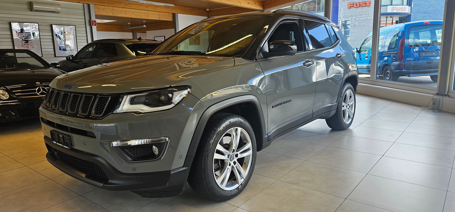 JEEP Compass 1.3 T4-PHEV e AWD-image-1