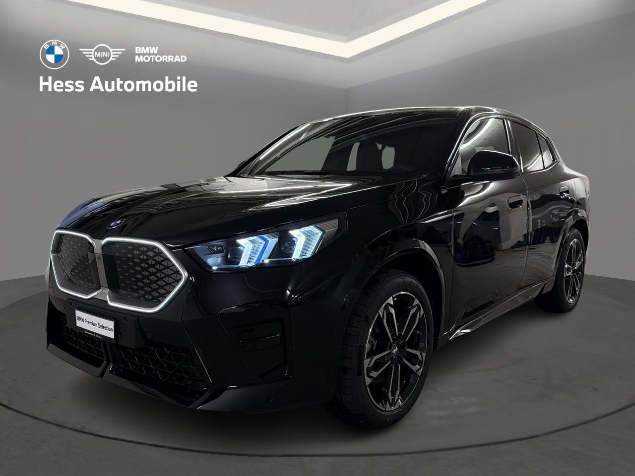 BMW iX2 30 xDrive M Sport-image-0