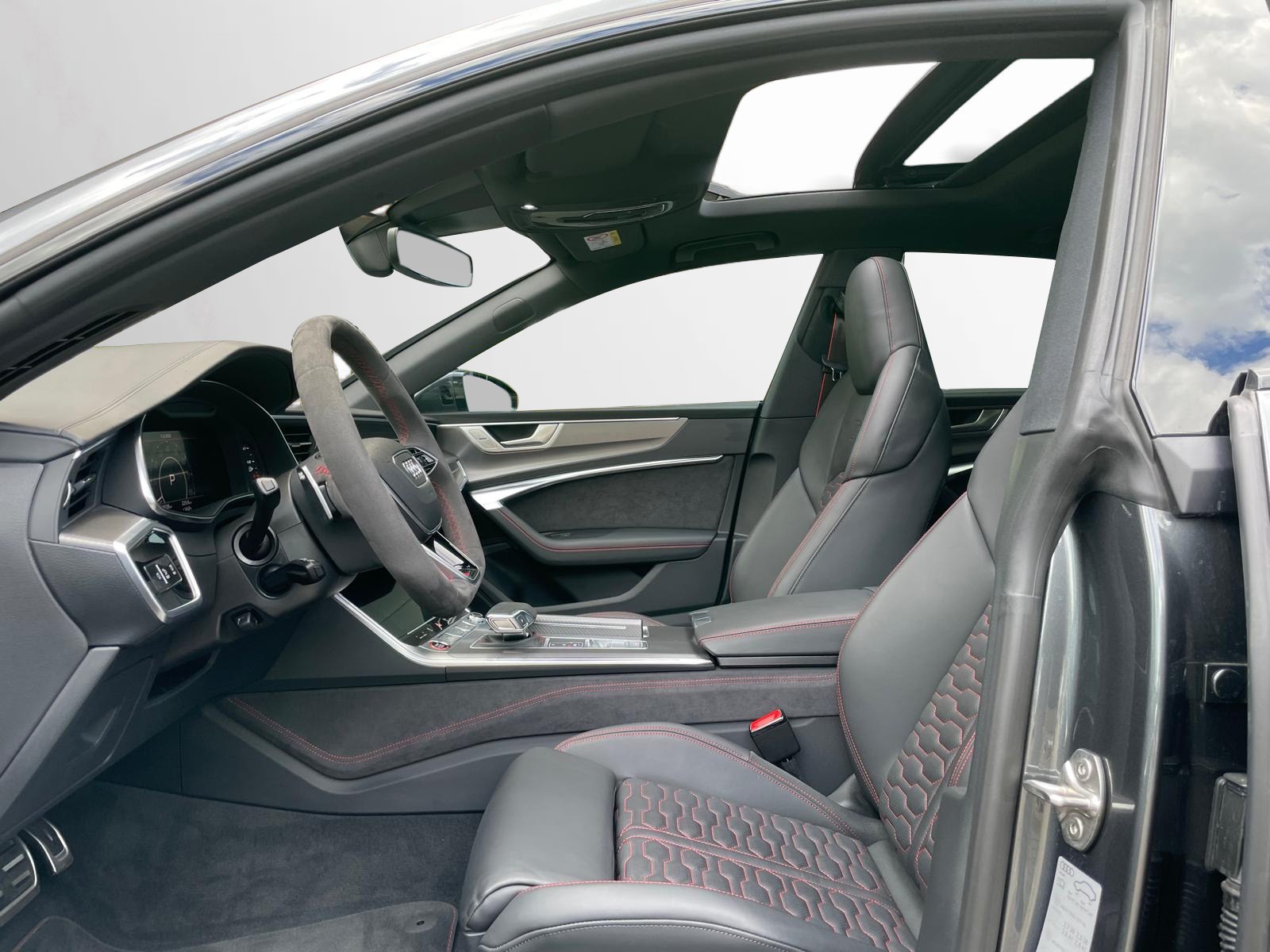 AUDI RS7 Sportback MHEV-image-4