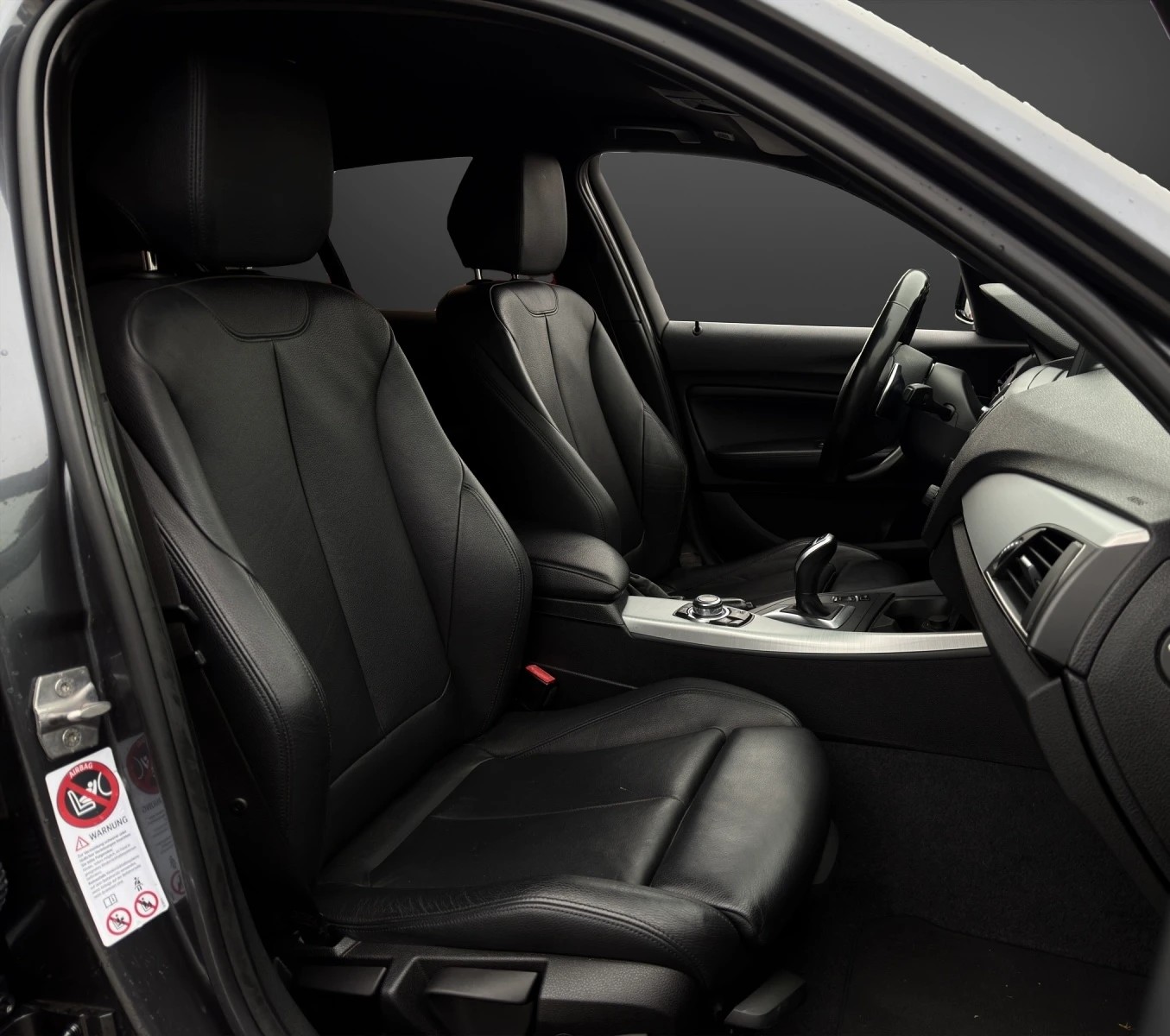 BMW M135i Steptronic-image-8