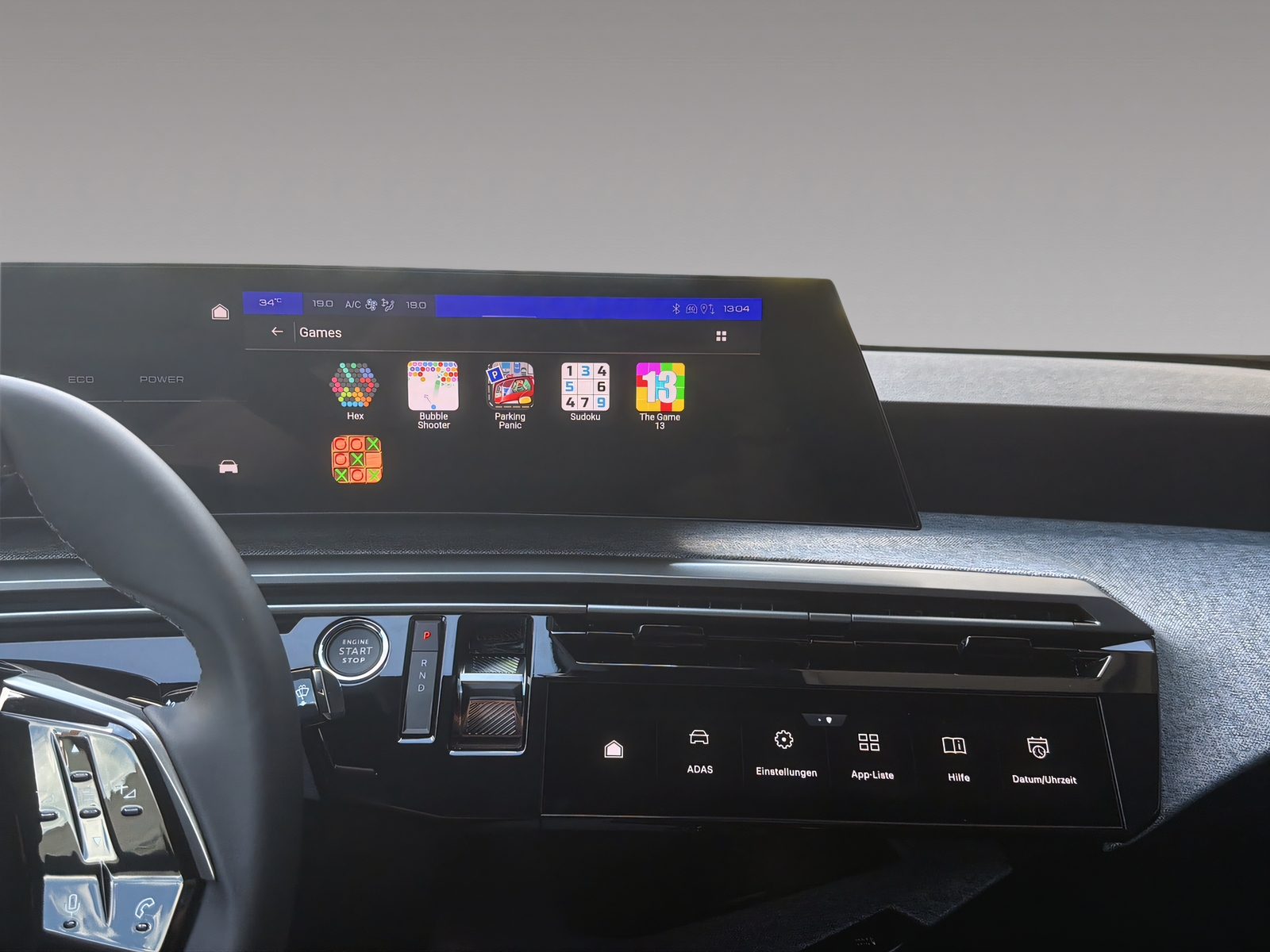 PEUGEOT 5008 e-Allure Premium AWD-image-13