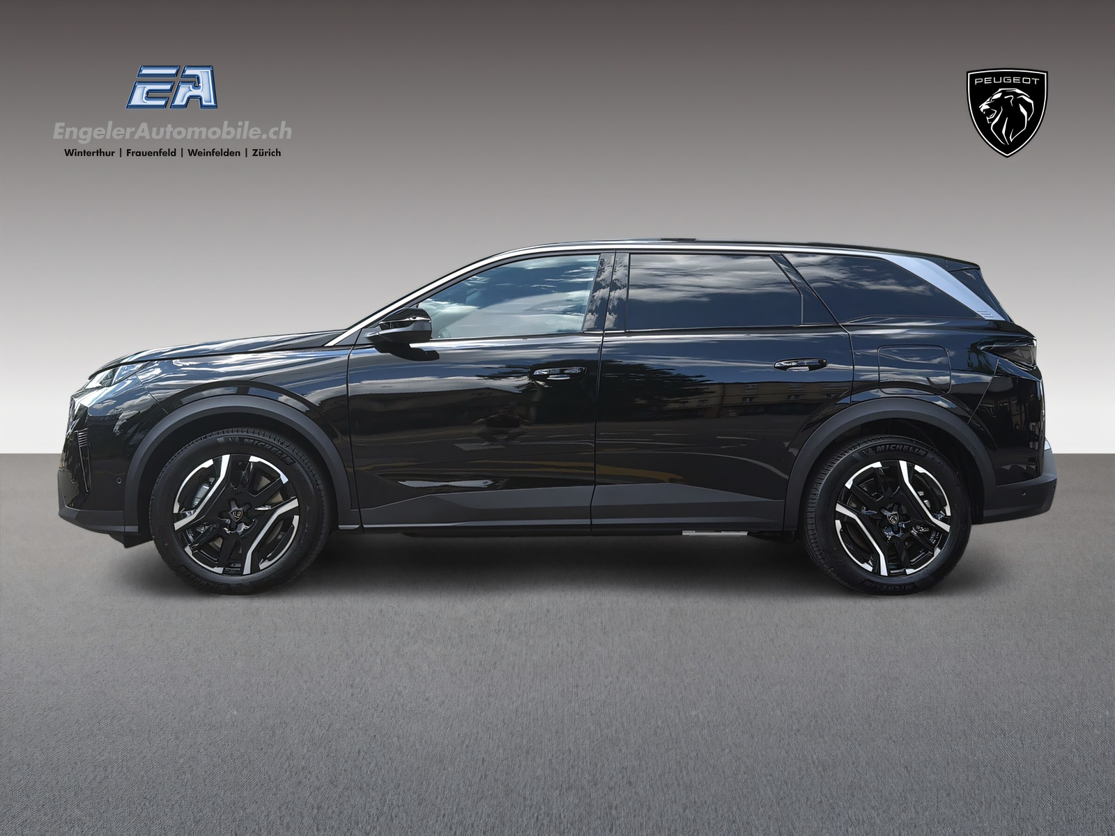 PEUGEOT 5008 e-Allure Premium AWD-image-2