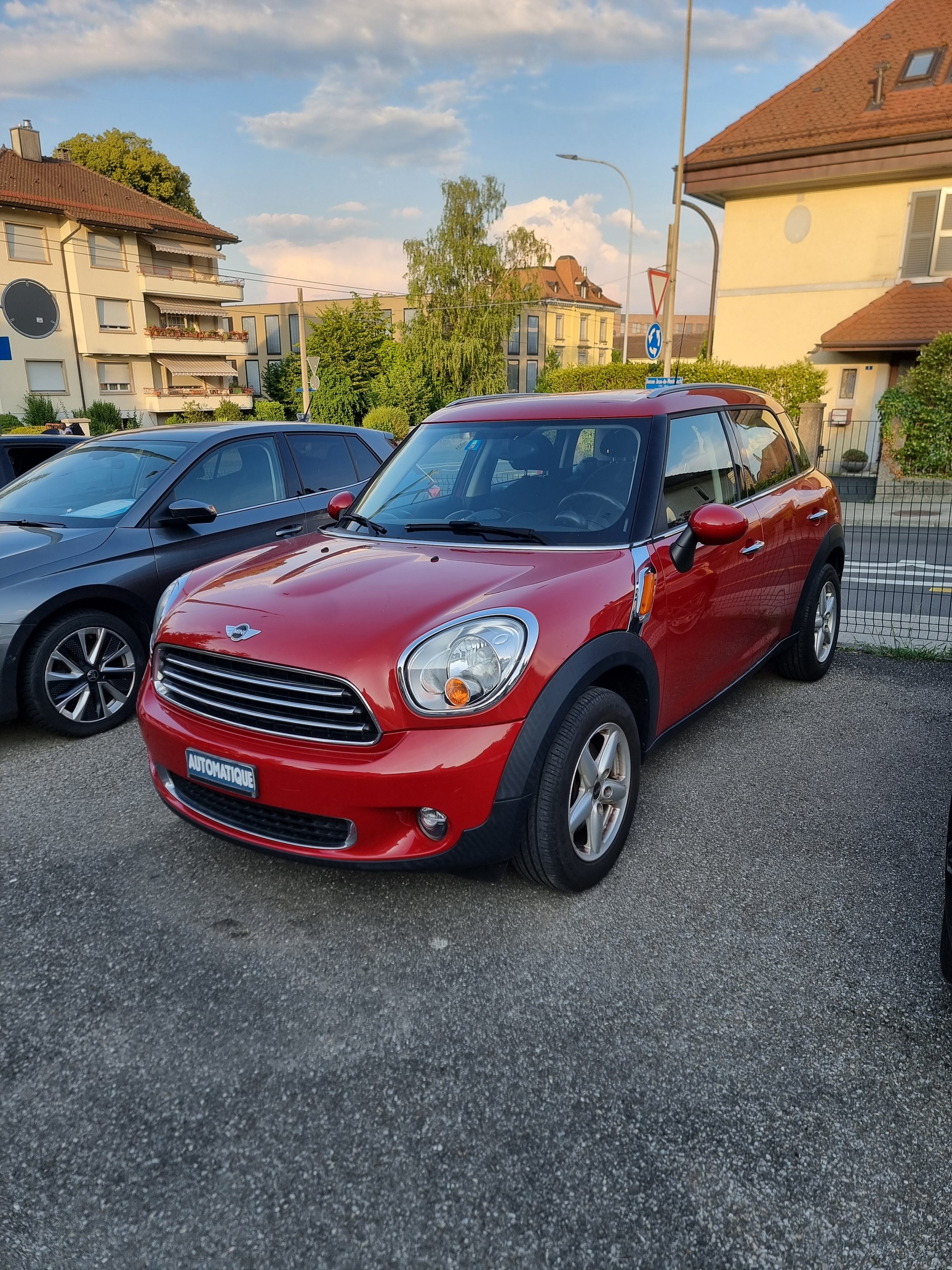 MINI Countryman Cooper FWD-image-0