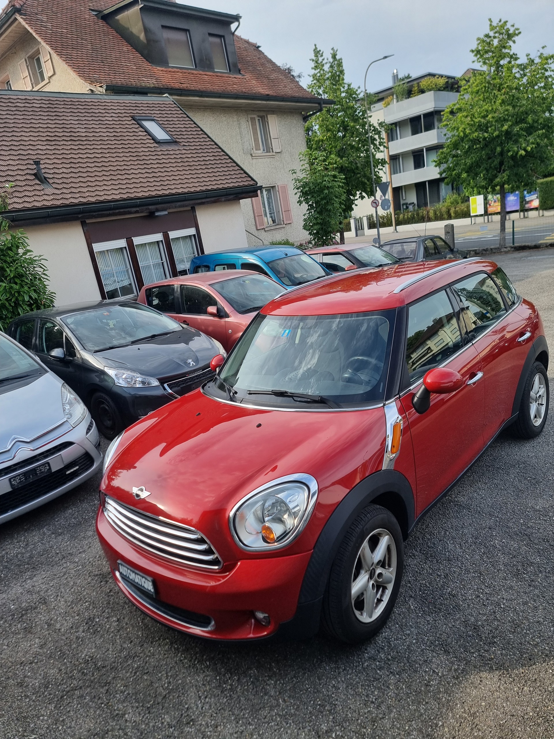 MINI Countryman Cooper FWD-image-8
