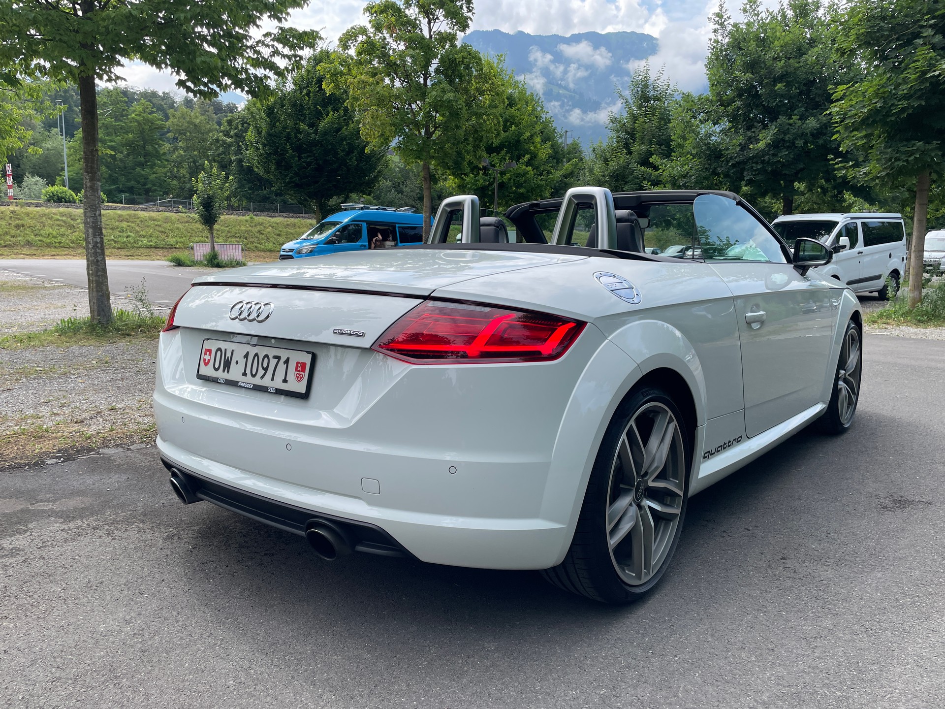 AUDI 2.0 TFSI quattro S-Tronic-image-3