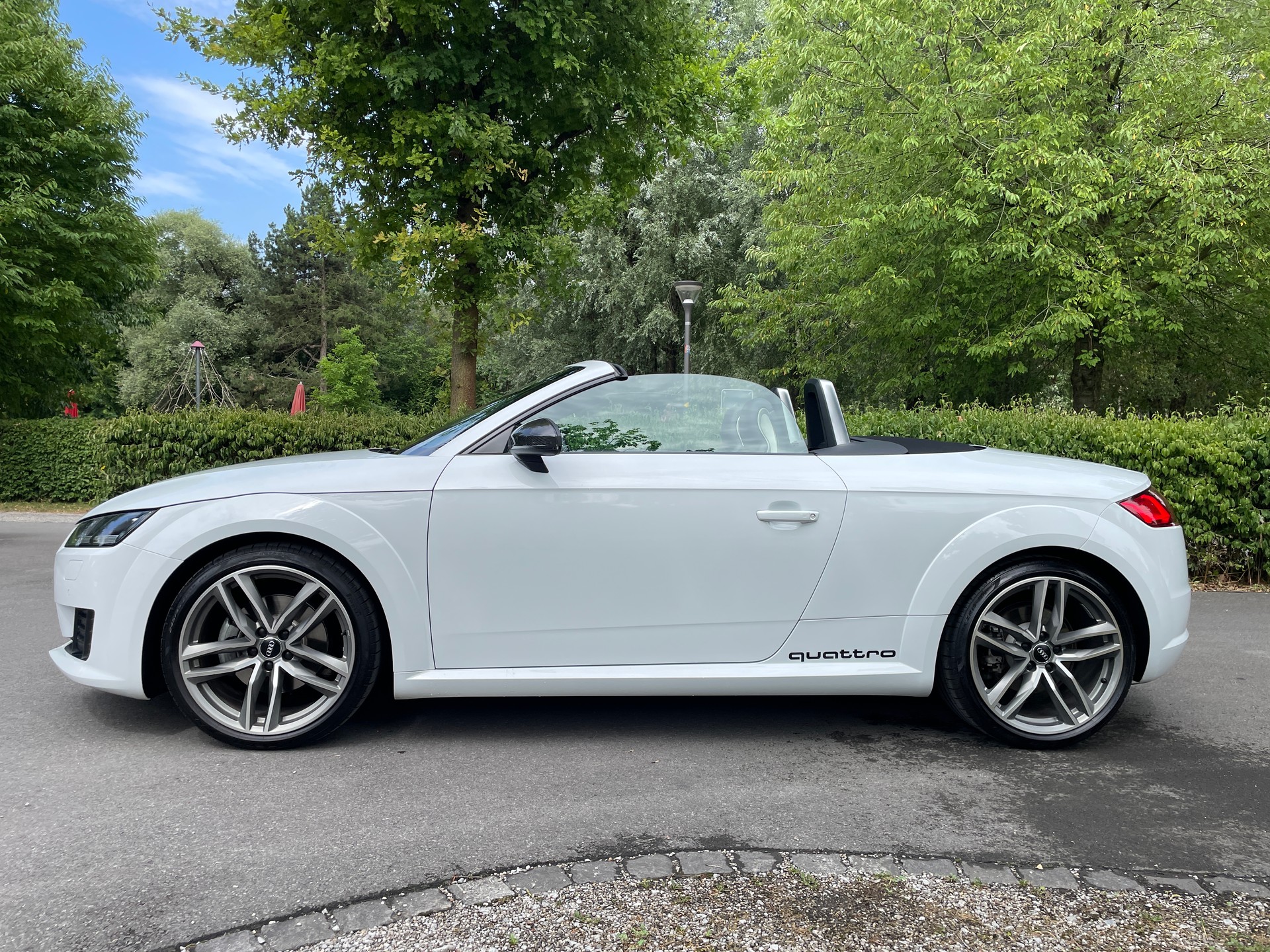 AUDI 2.0 TFSI quattro S-Tronic-image-1