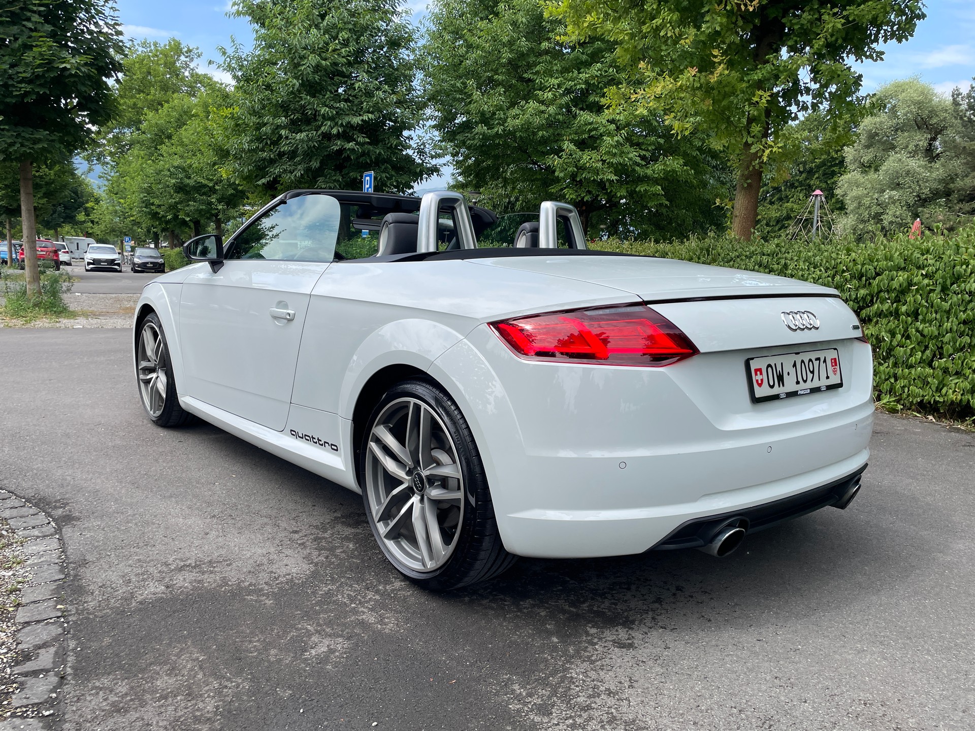 AUDI 2.0 TFSI quattro S-Tronic-image-2