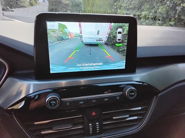 FORD Kuga 2.0 TDCi EcoBlue Cool & Connect 4WD-image-6