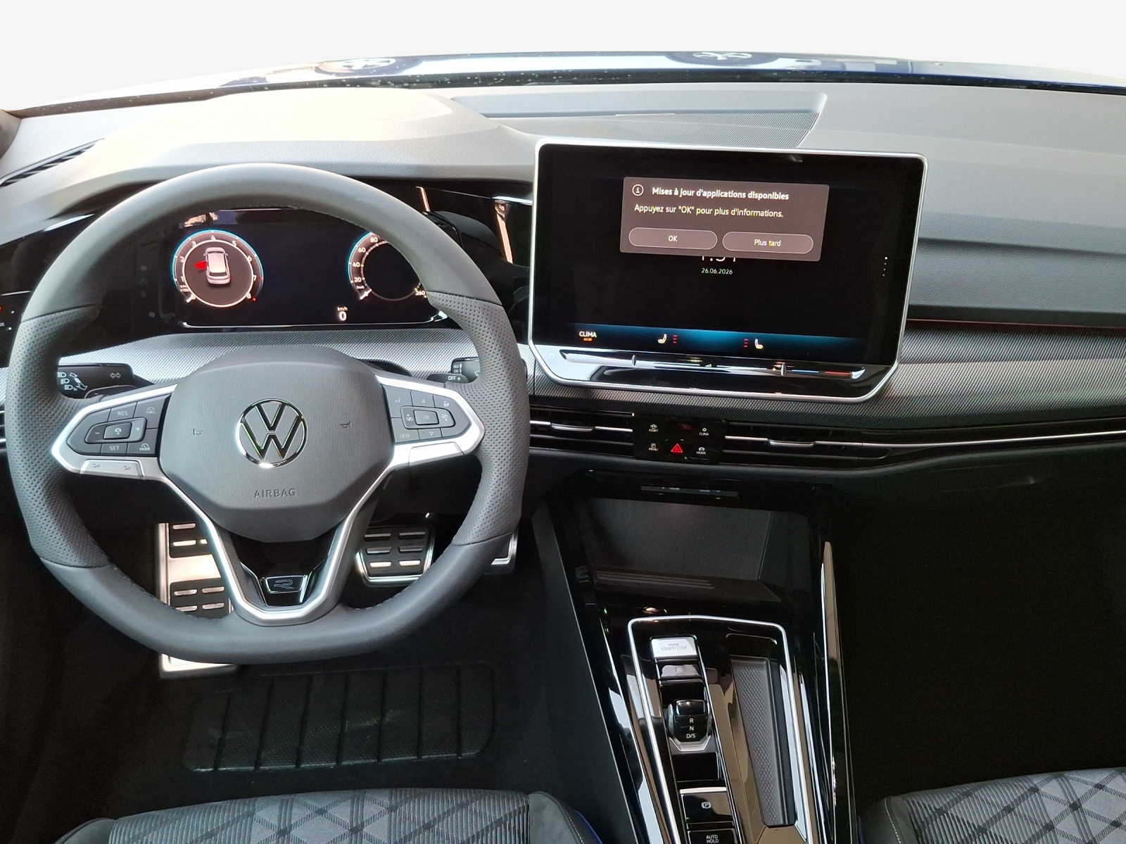 VW Golf 1.5 e TSI mHEV R-Line DSG-image-8
