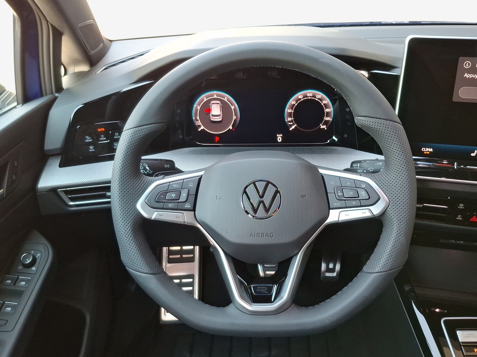 VW Golf 1.5 e TSI mHEV R-Line DSG-image-9
