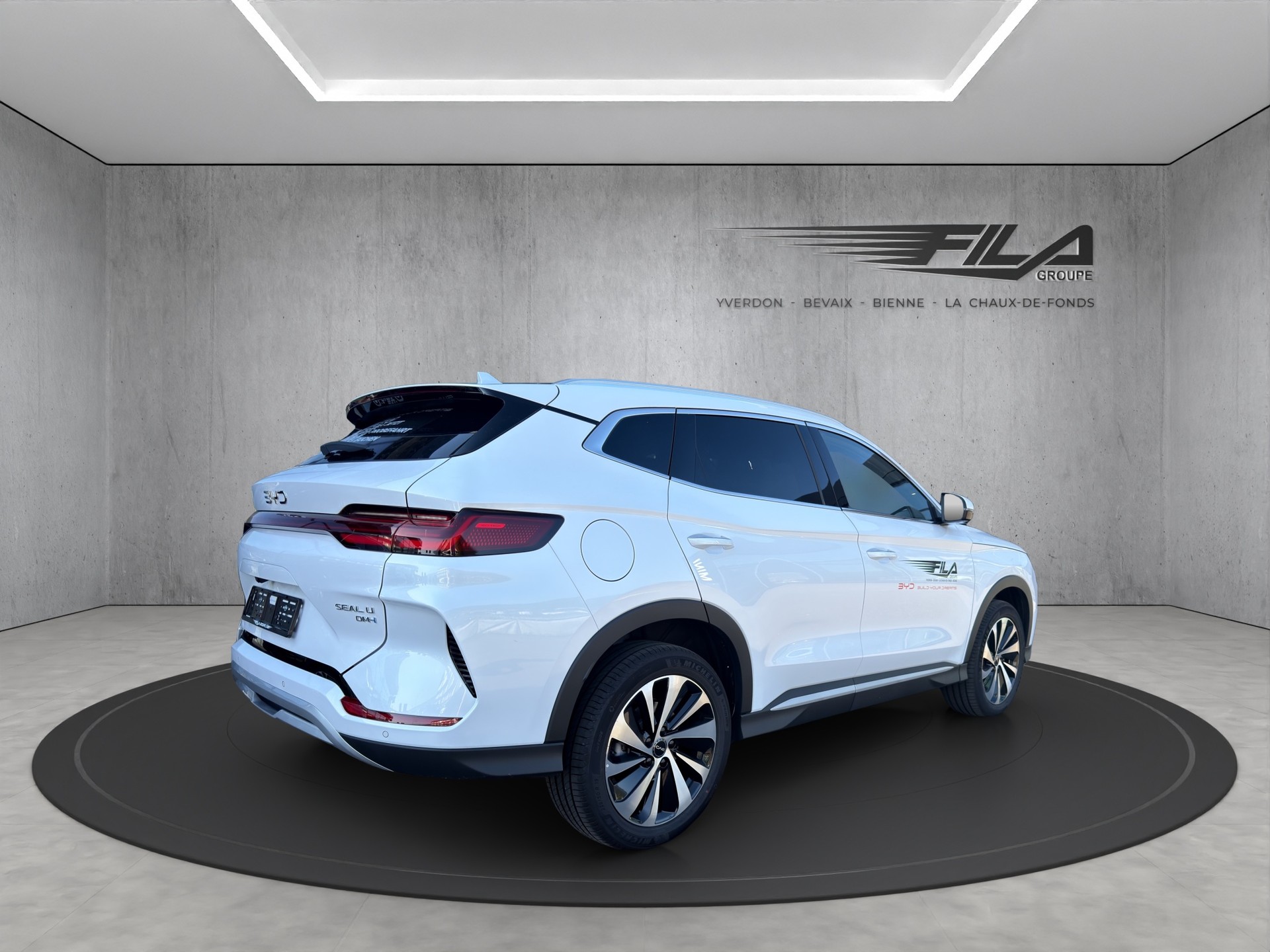 BYD Seal U DM-i Design AWD-image-5