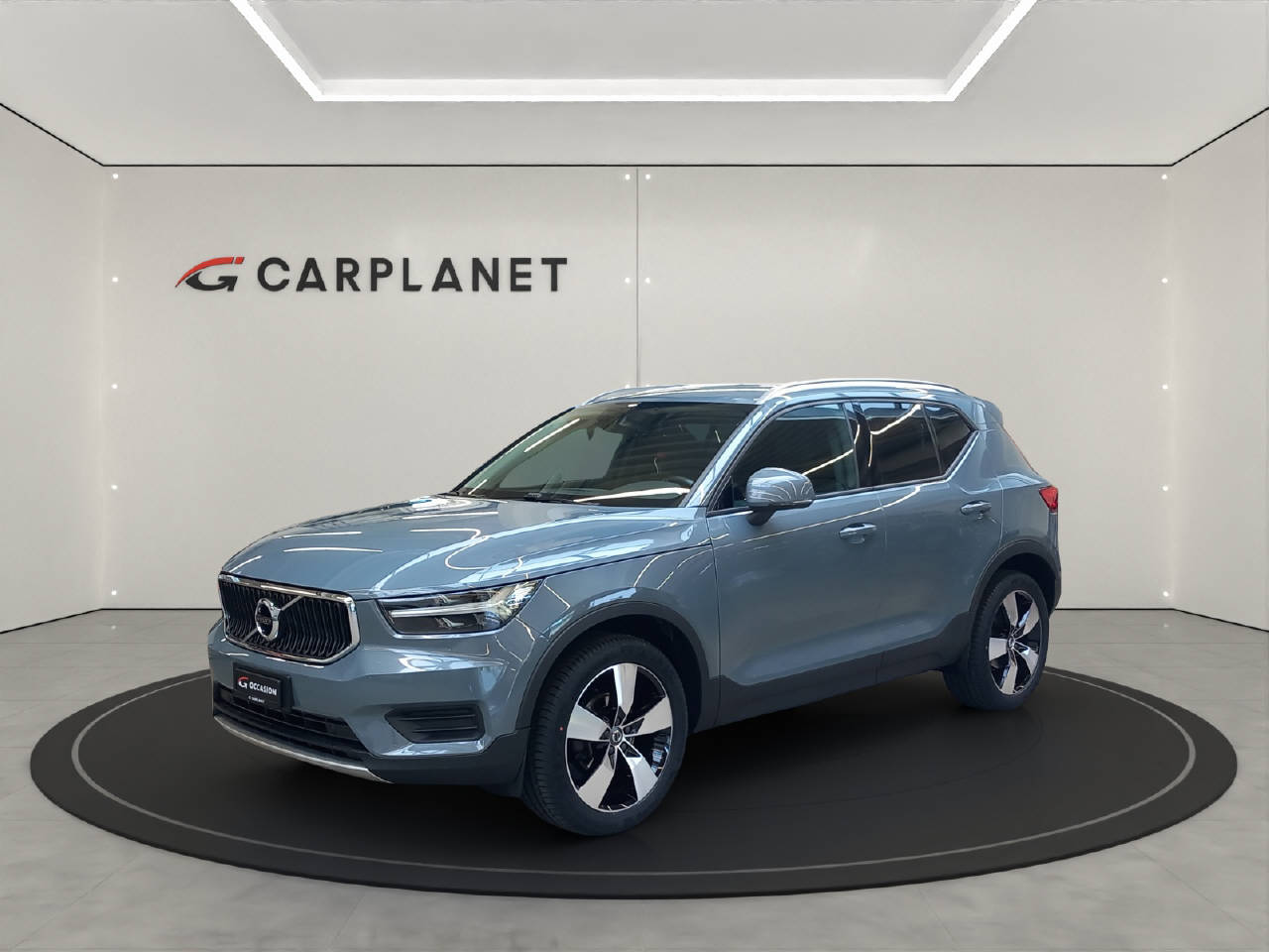 VOLVO XC40 1.5 T3 Momentum-image-0