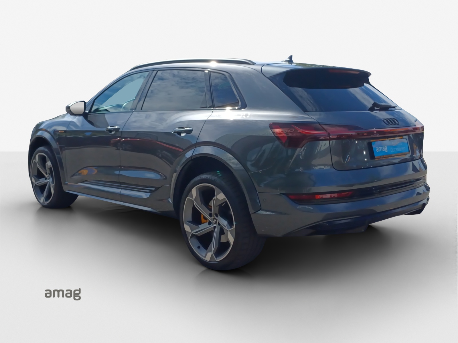 AUDI e-tron S quattro-image-2