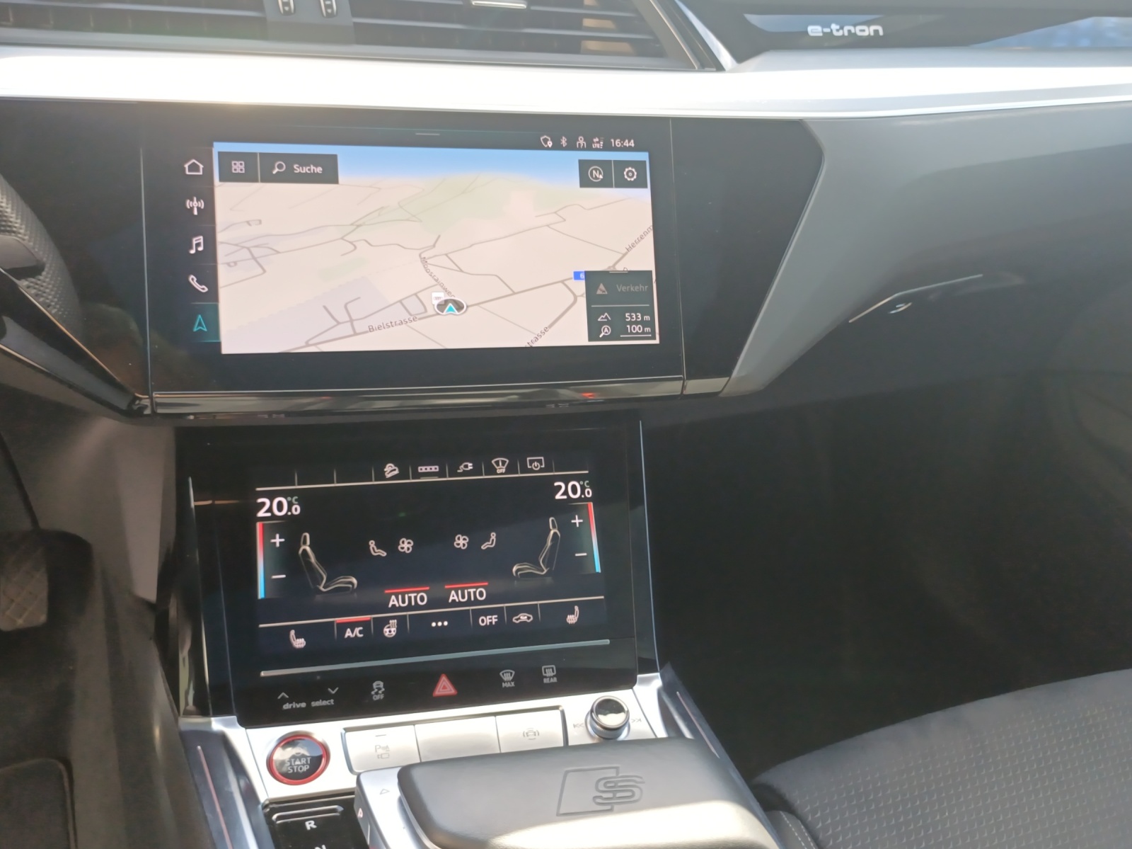 AUDI e-tron S quattro-image-11