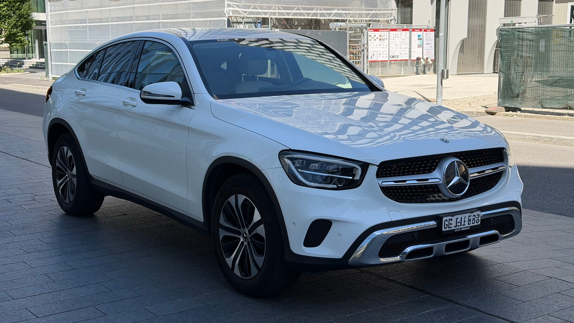 MERCEDES-BENZ GLC 200 d 4m-image-1