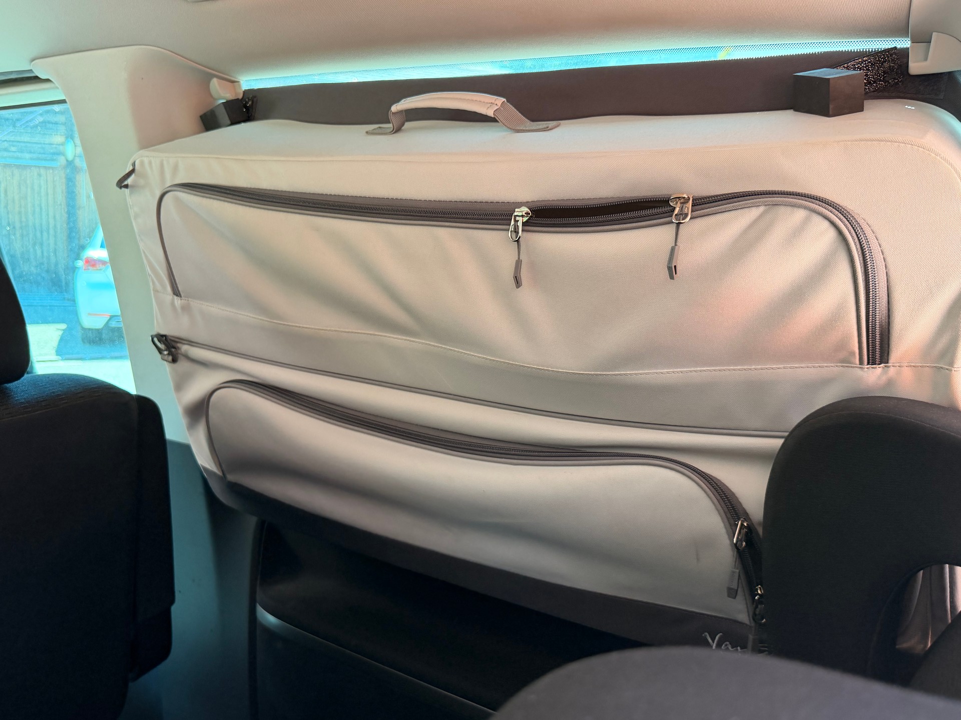 VW T6 Multivan 2.0 TDI Comfortline DSG-image-12