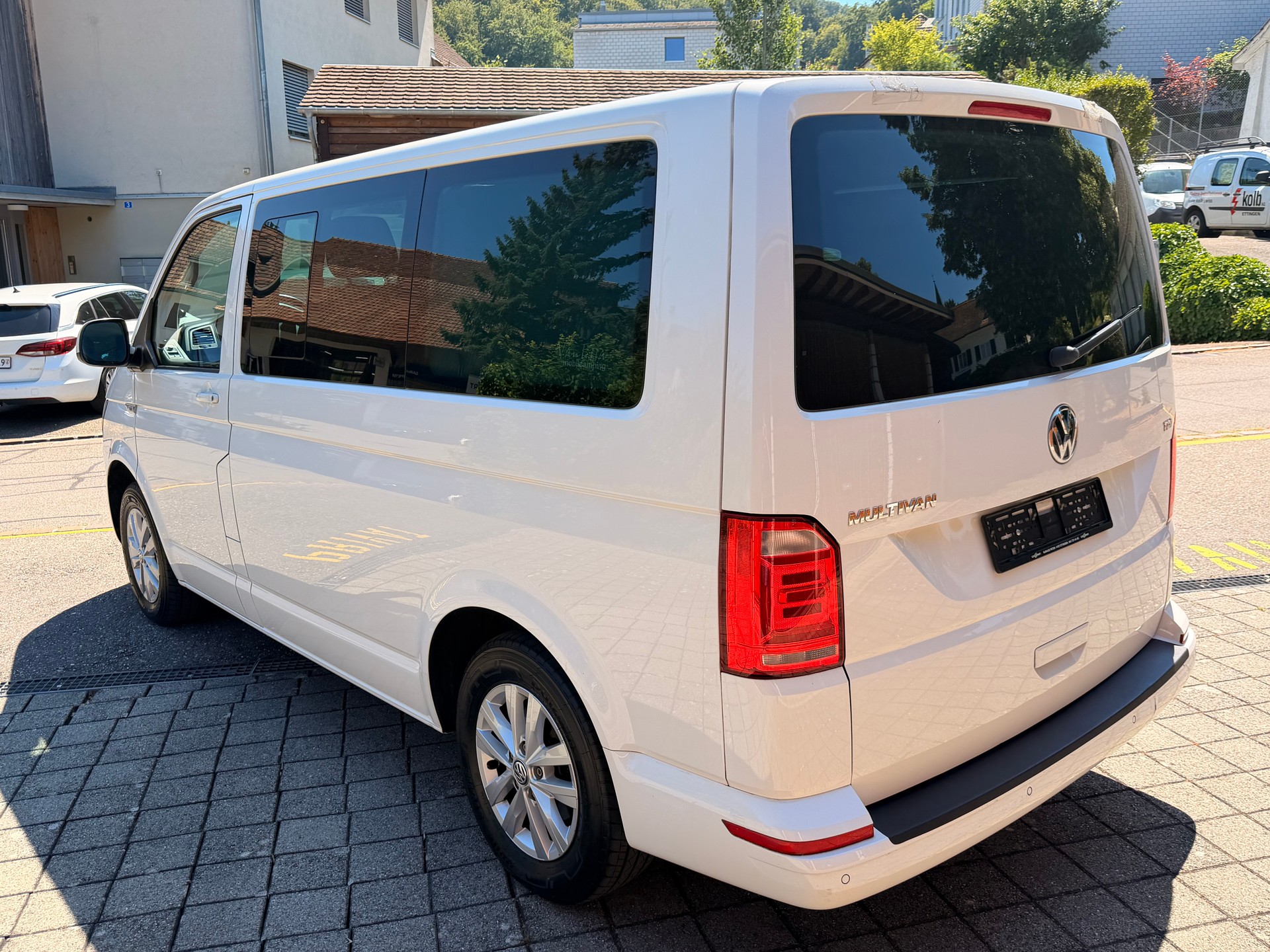 VW T6 Multivan 2.0 TDI Comfortline DSG-image-4