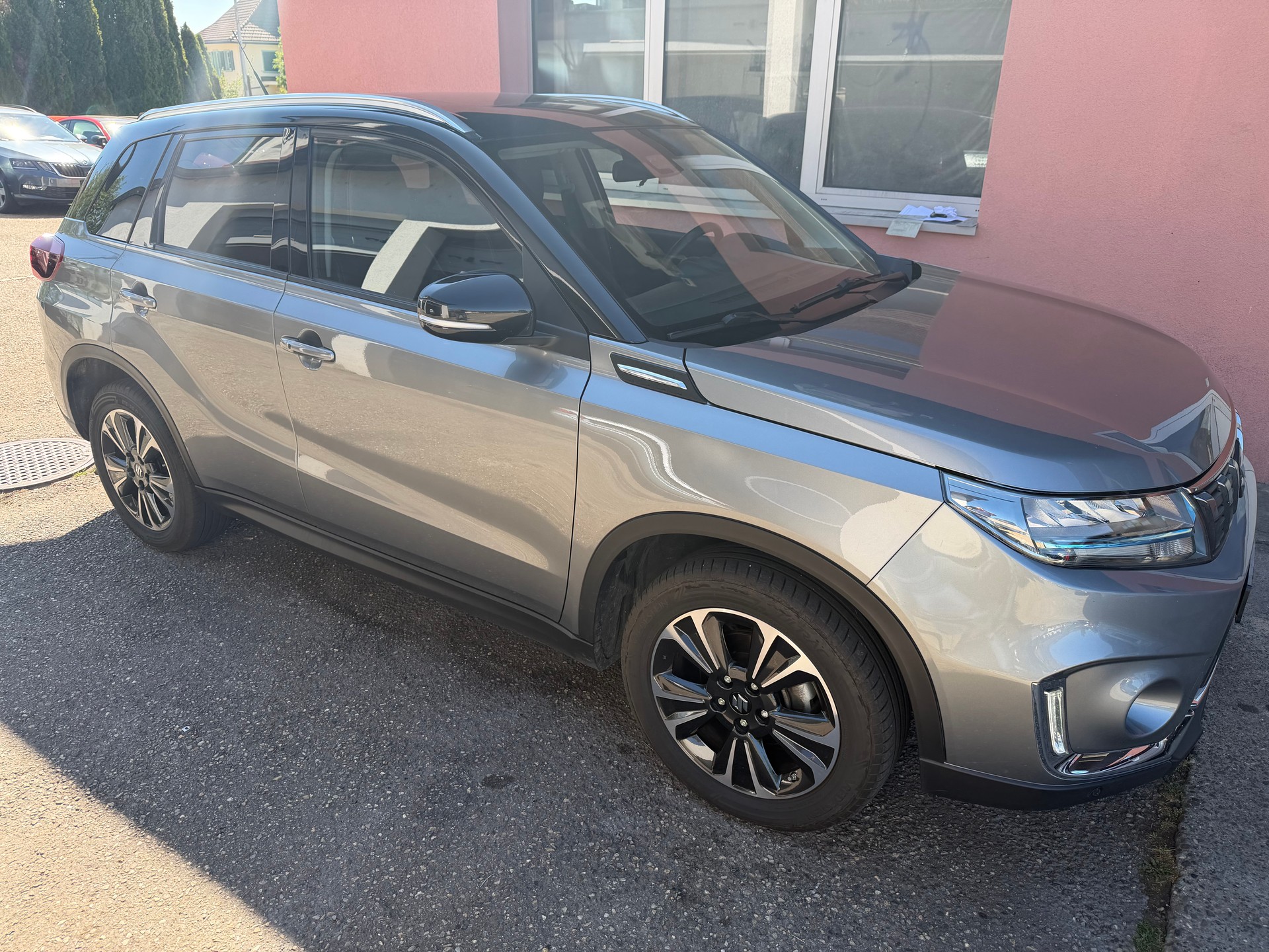 SUZUKI Vitara 1.5 Hybrid Edition 35 4x4 AGS-image-2