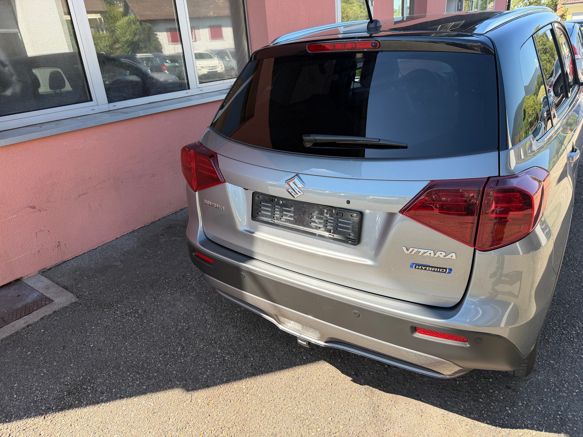 SUZUKI Vitara 1.5 Hybrid Edition 35 4x4 AGS-image-4