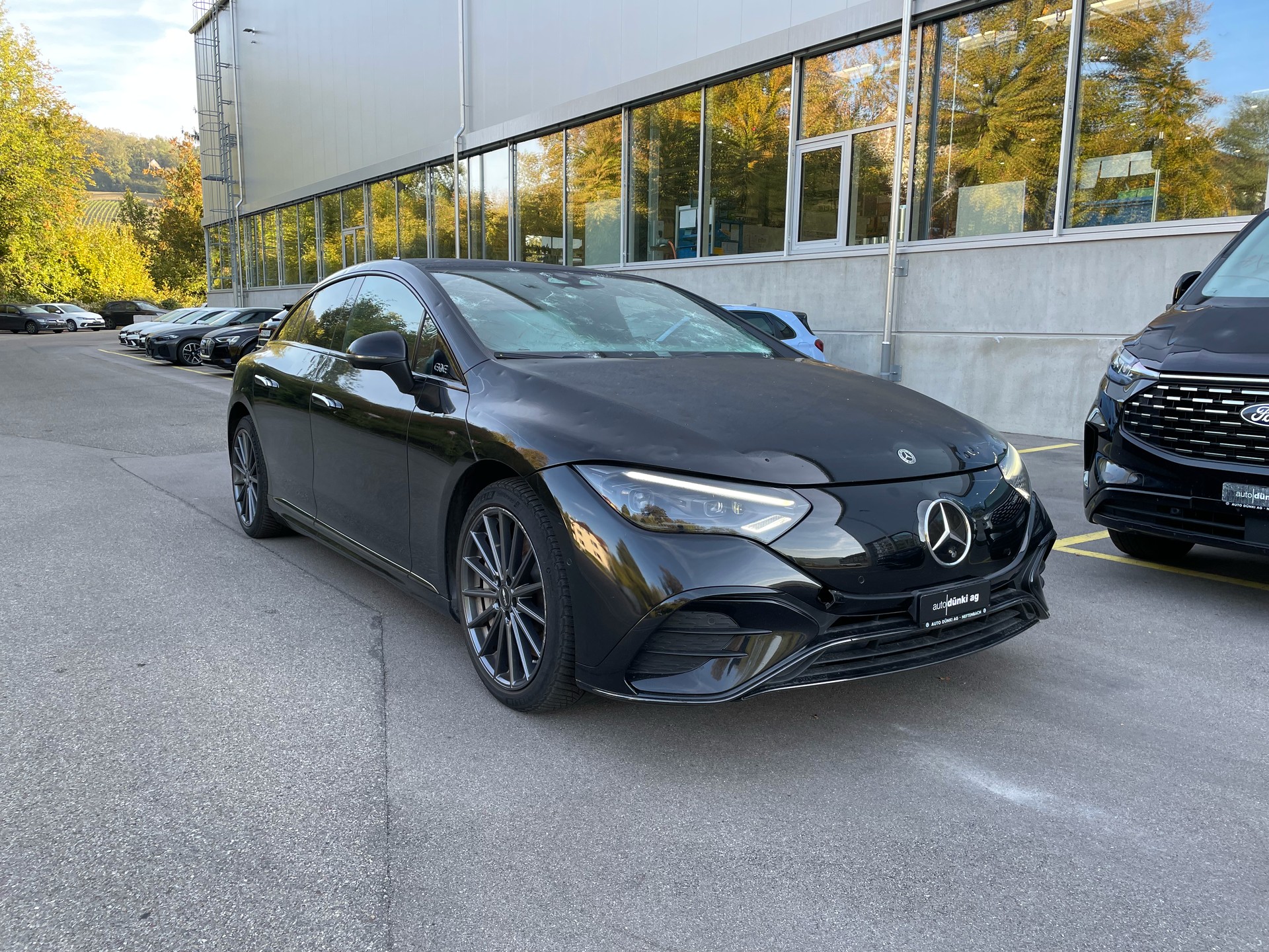 MERCEDES-BENZ EQE 500 4 Matic-image-4