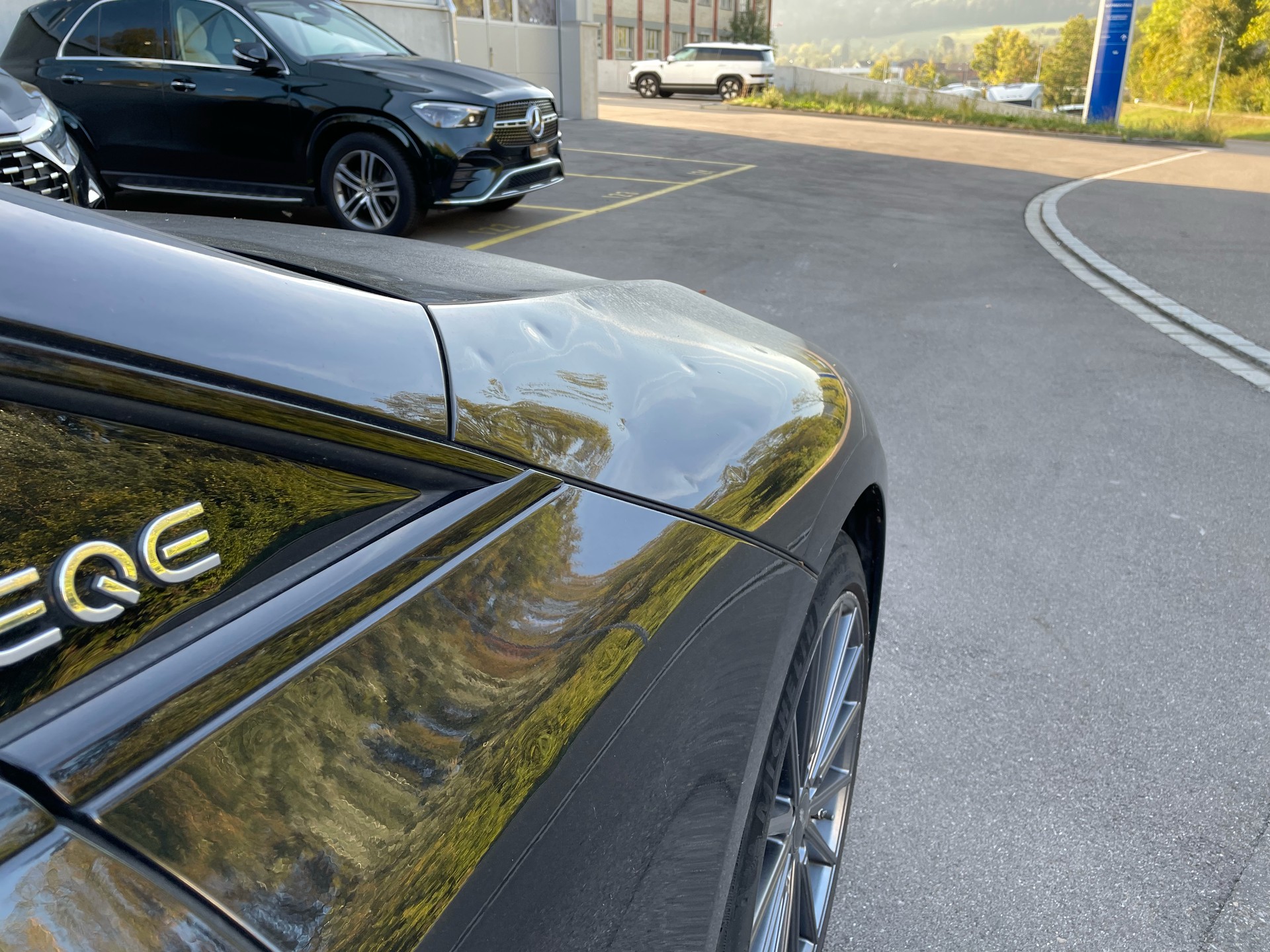 MERCEDES-BENZ EQE 500 4 Matic-image-16