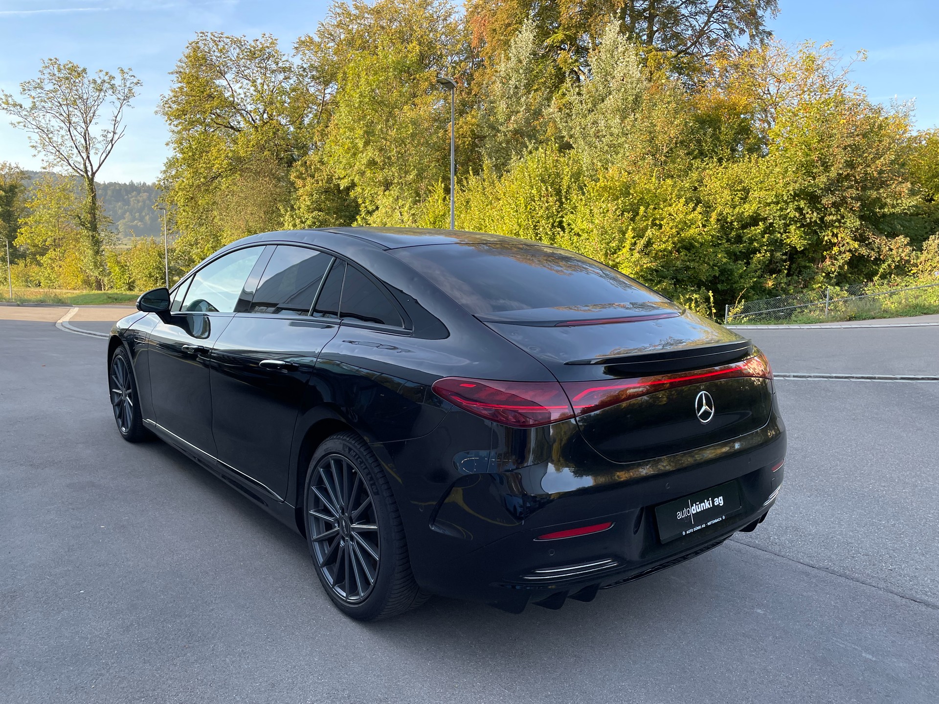 MERCEDES-BENZ EQE 500 4 Matic-image-8