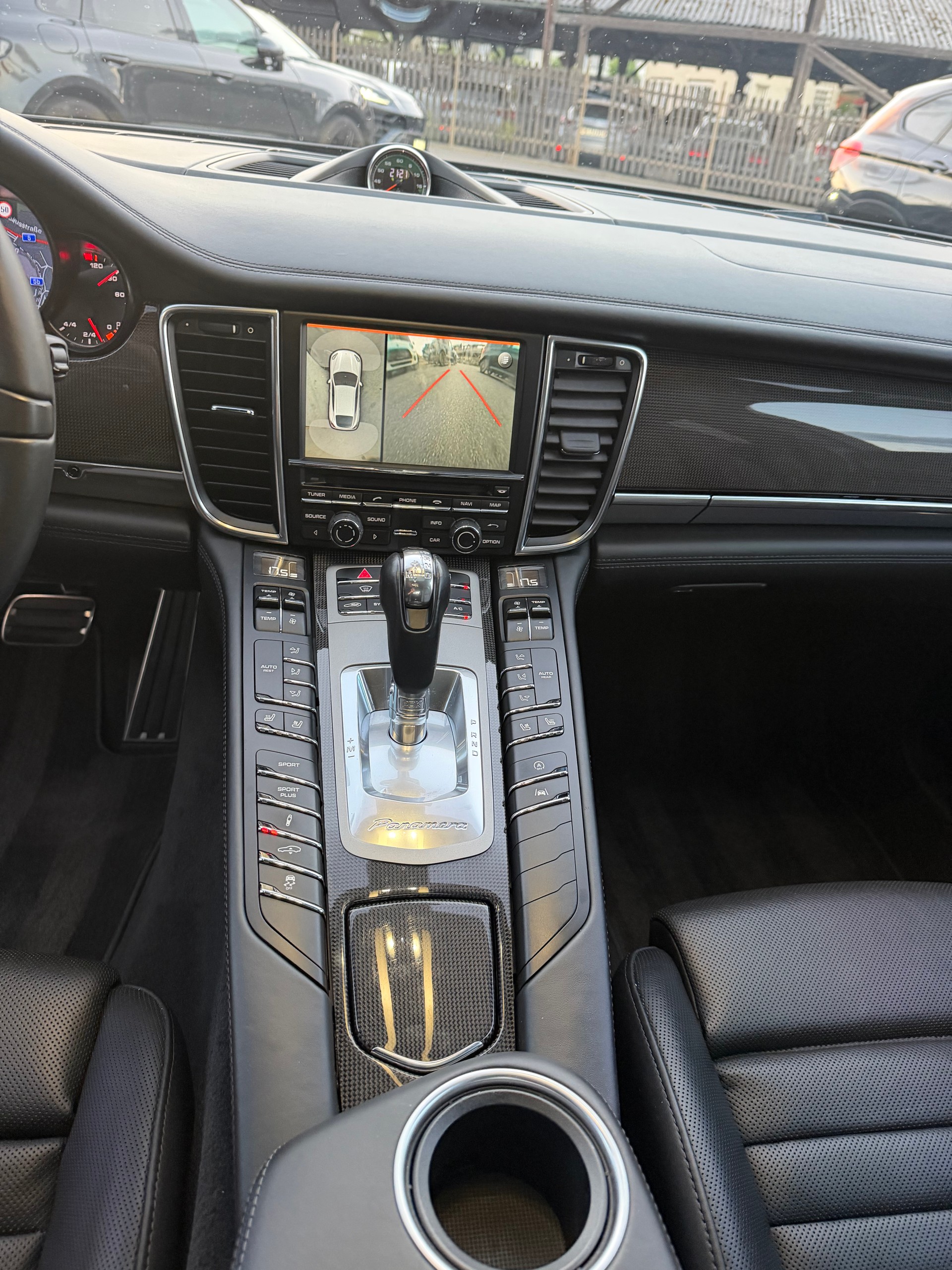 PORSCHE Panamera 4S 3.0 PDK Facelift-image-7