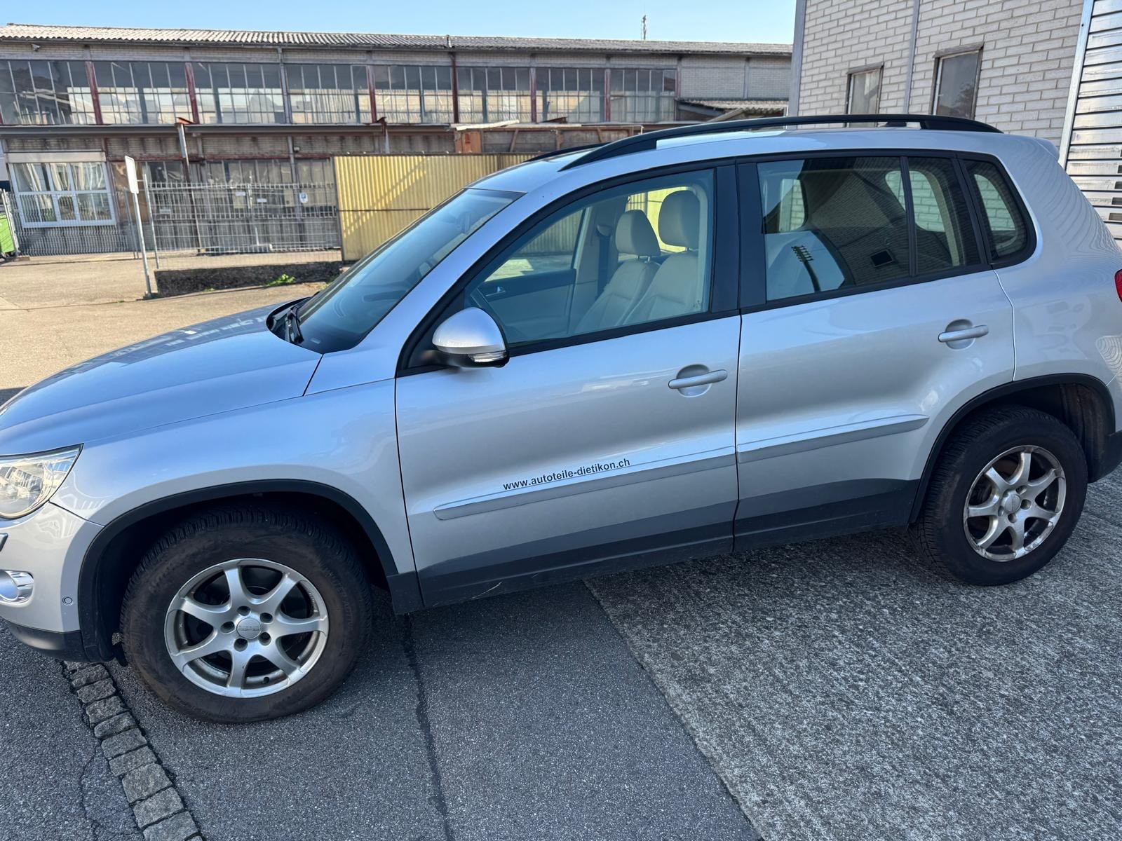 VW Tiguan 2.0 TSI Track&Field-image-0