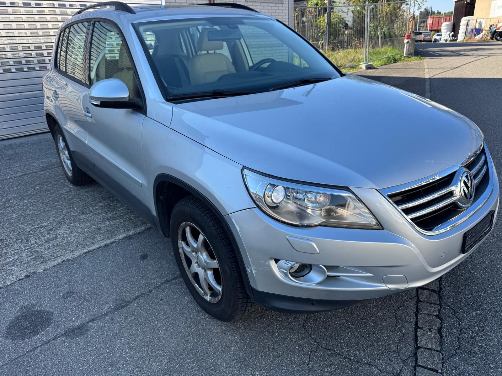 VW Tiguan 2.0 TSI Track&Field-image-3