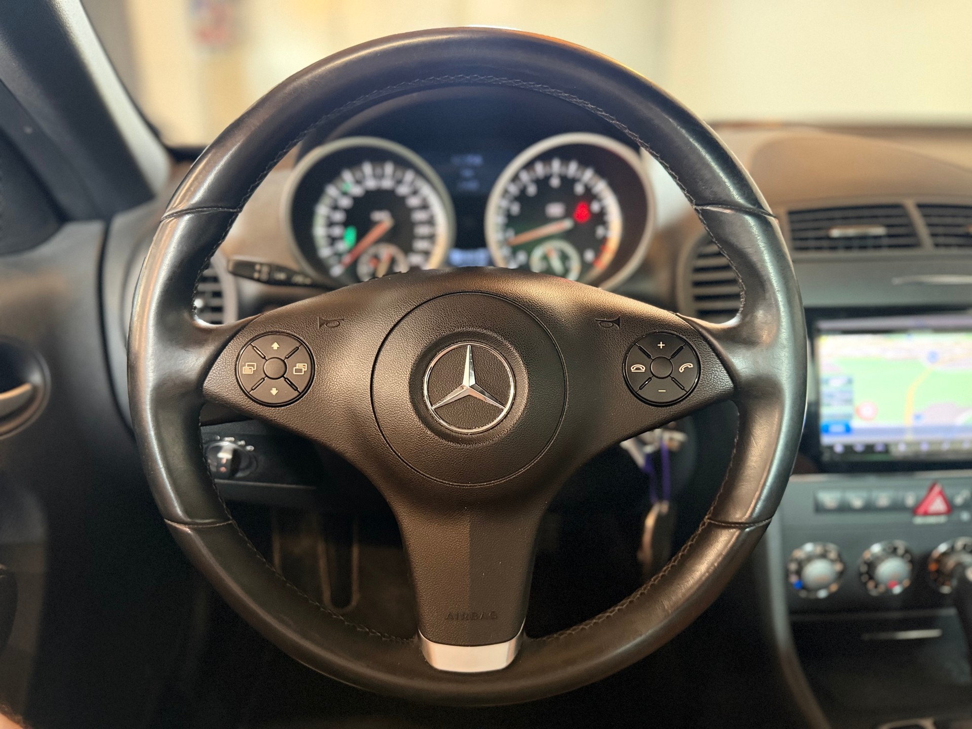 MERCEDES-BENZ SLK 350 2Look 7G-Tronic-image-15