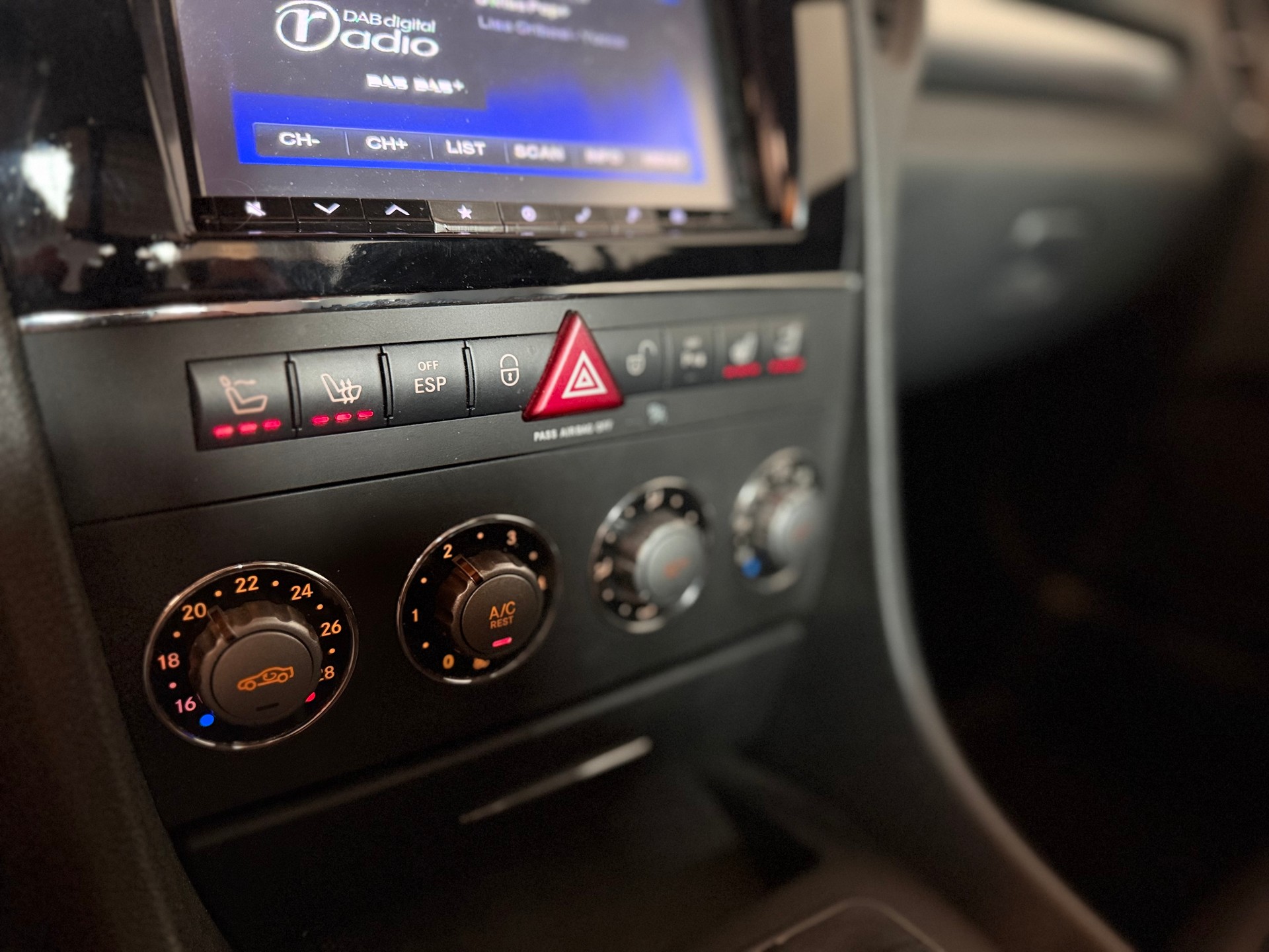 MERCEDES-BENZ SLK 350 2Look 7G-Tronic-image-17