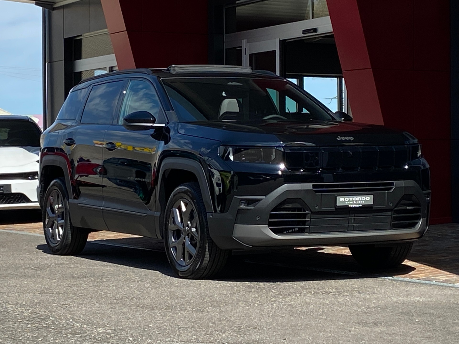 JEEP Compass 1.2 T e-Hybrid Summit Premium Sky-image-16