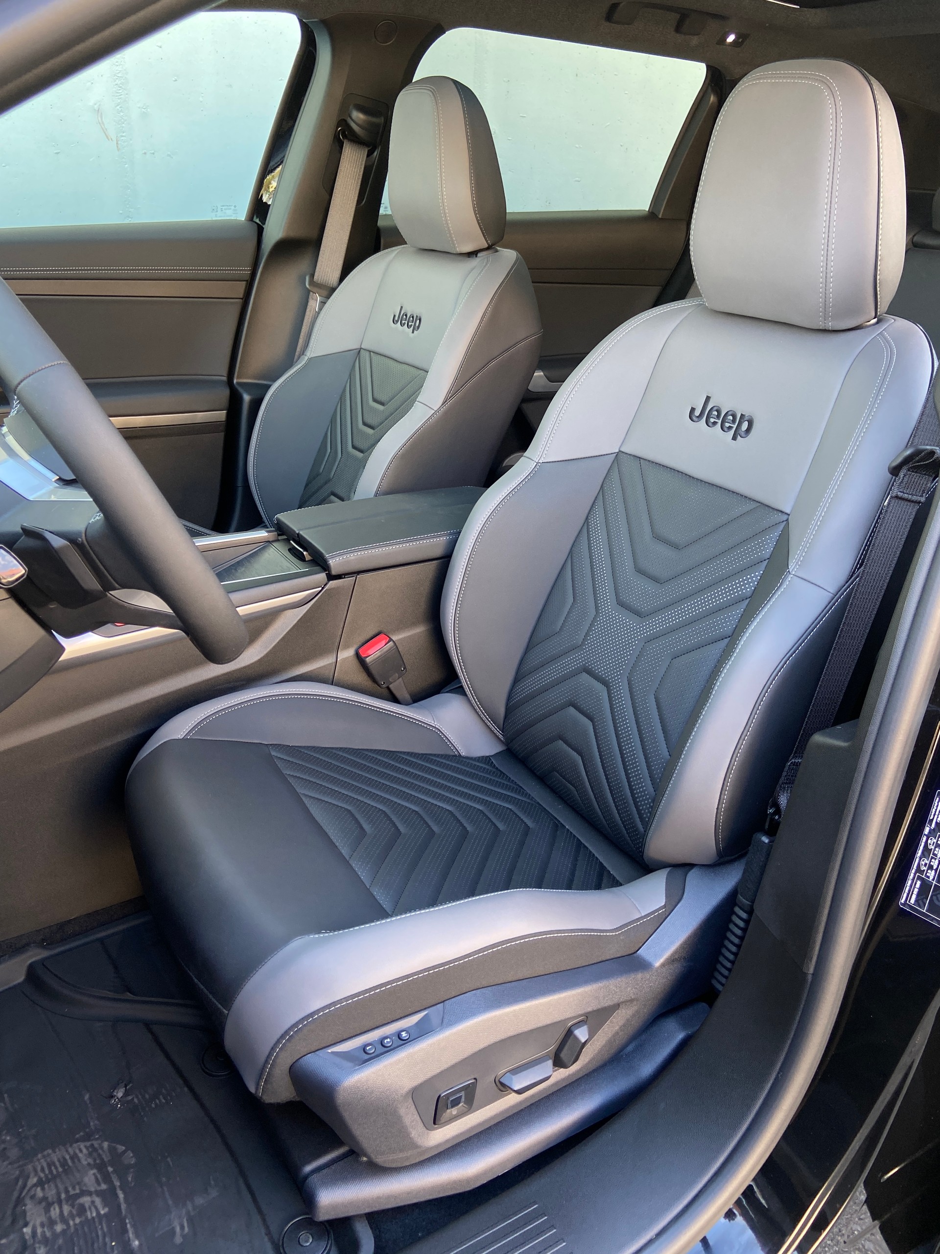 JEEP Compass 1.2 T e-Hybrid Summit Premium Sky-image-6