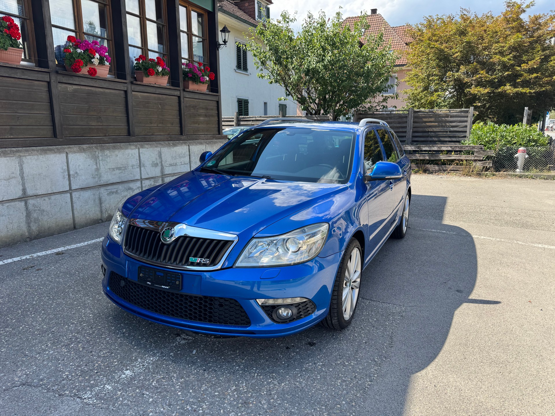 SKODA Octavia Combi 2.0 TSI RS DSG-showroom-element-1