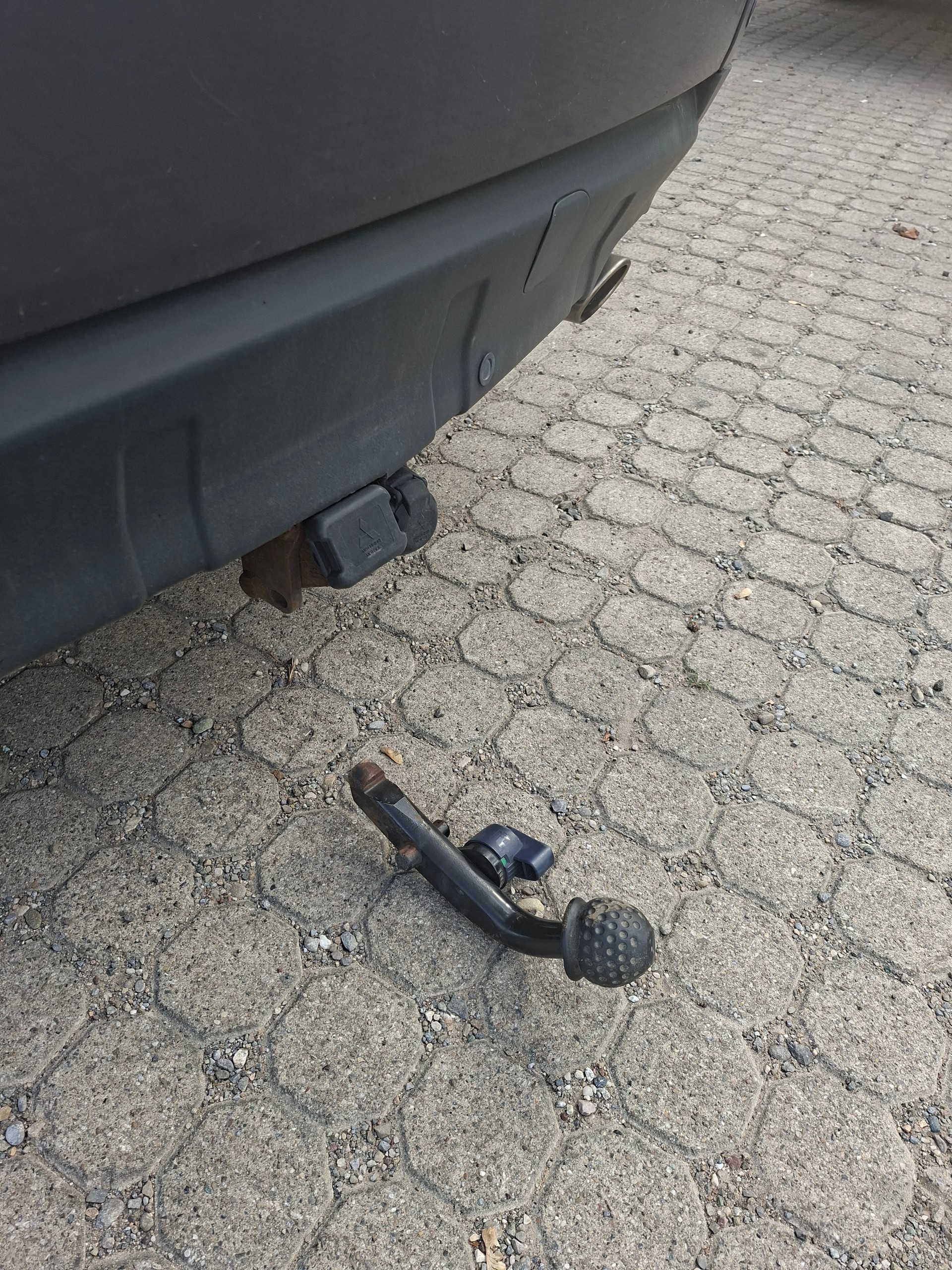 MITSUBISHI Outlander 2.4 Invite 4WD-image-4