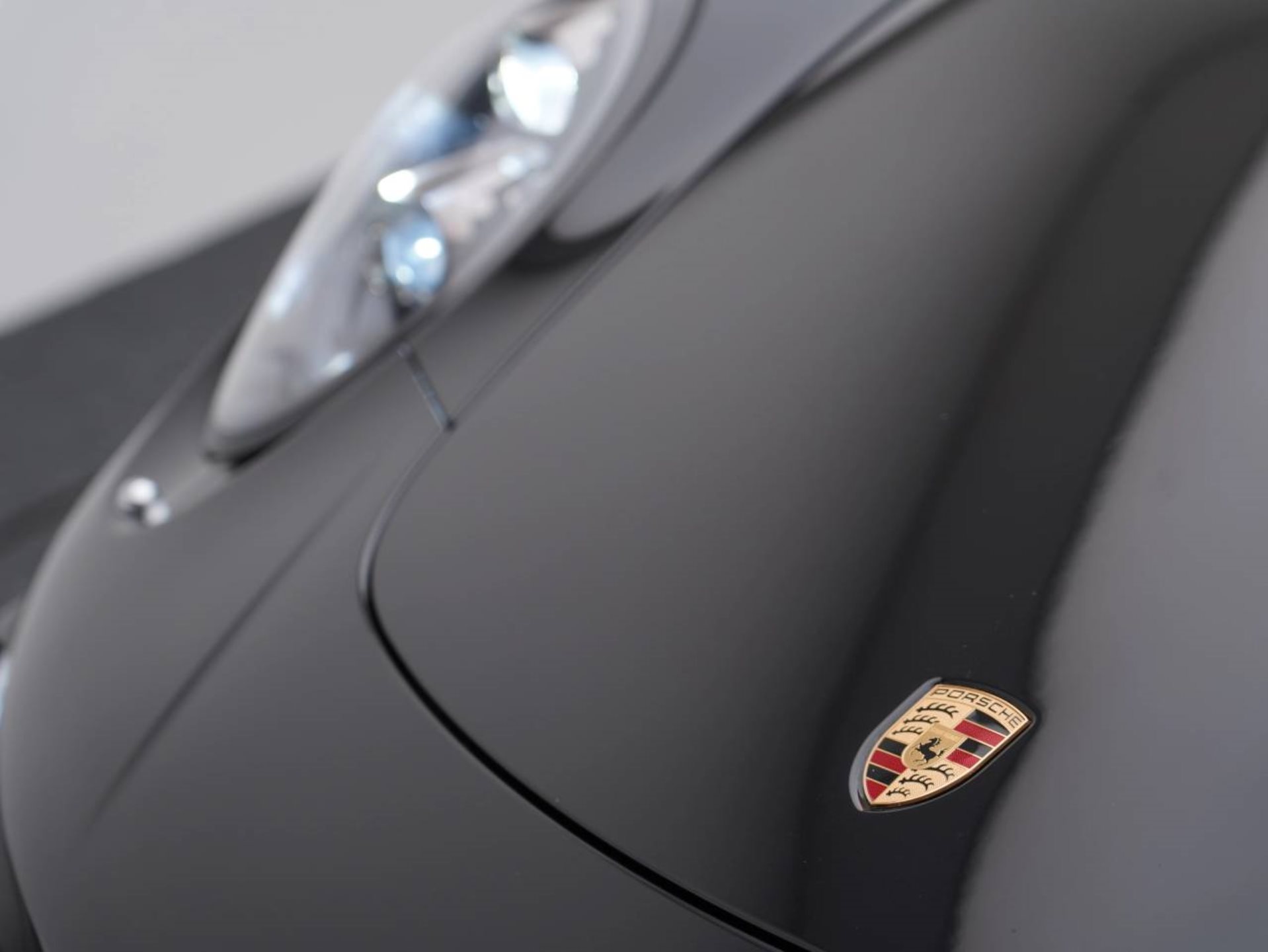 PORSCHE 911 Turbo Cabriolet-image-11