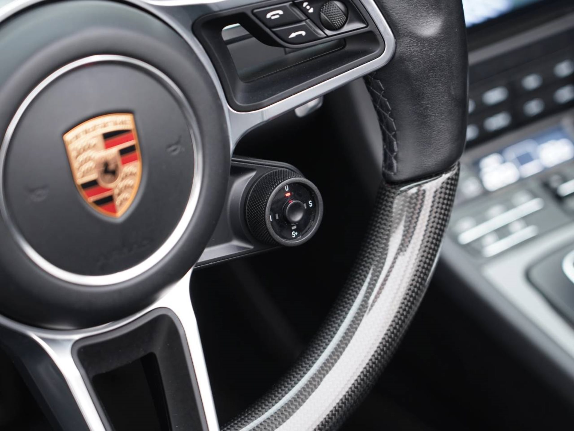 PORSCHE 911 Turbo Cabriolet-image-30