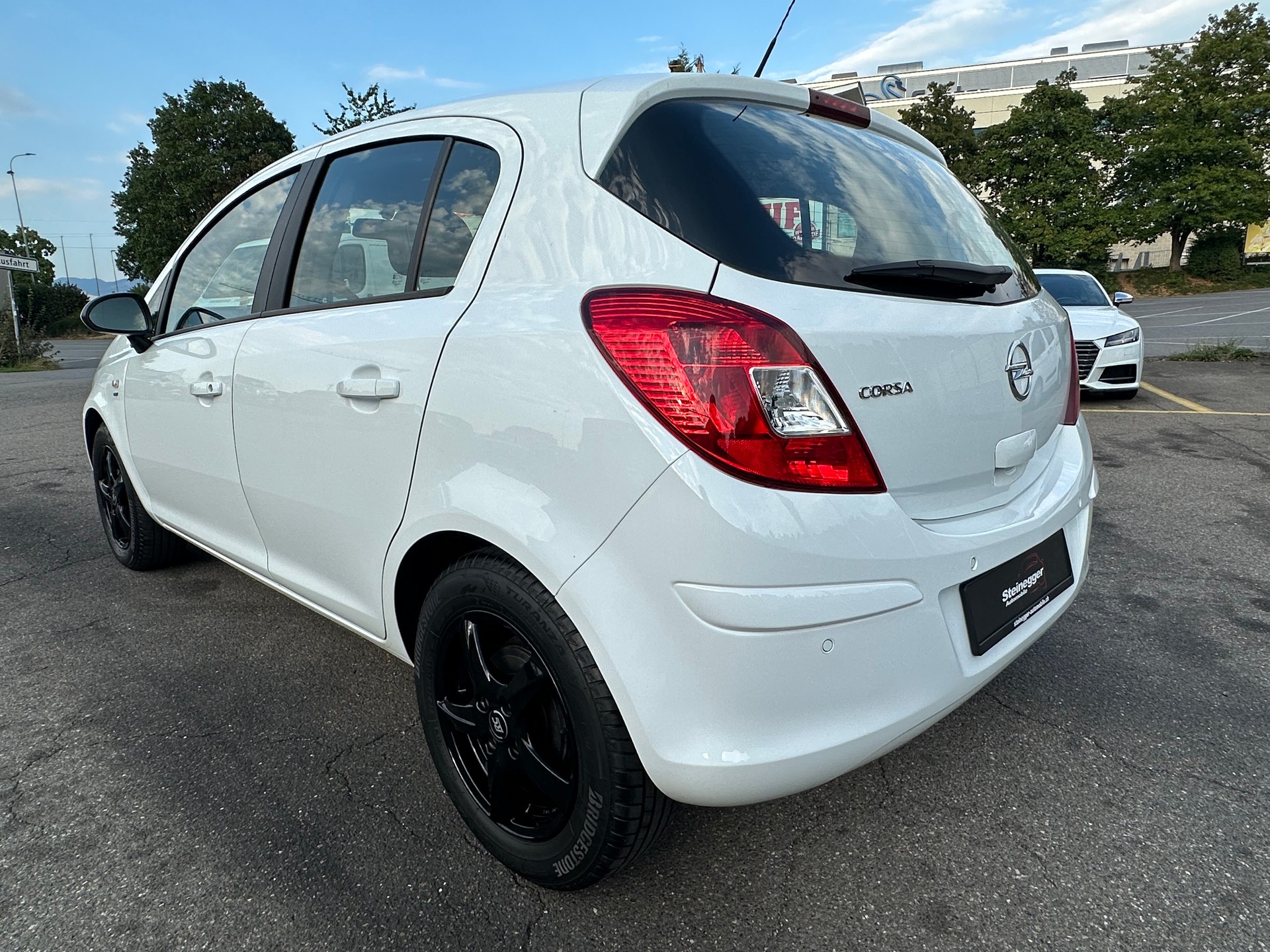OPEL Corsa 1.4 TP Drive-image-6