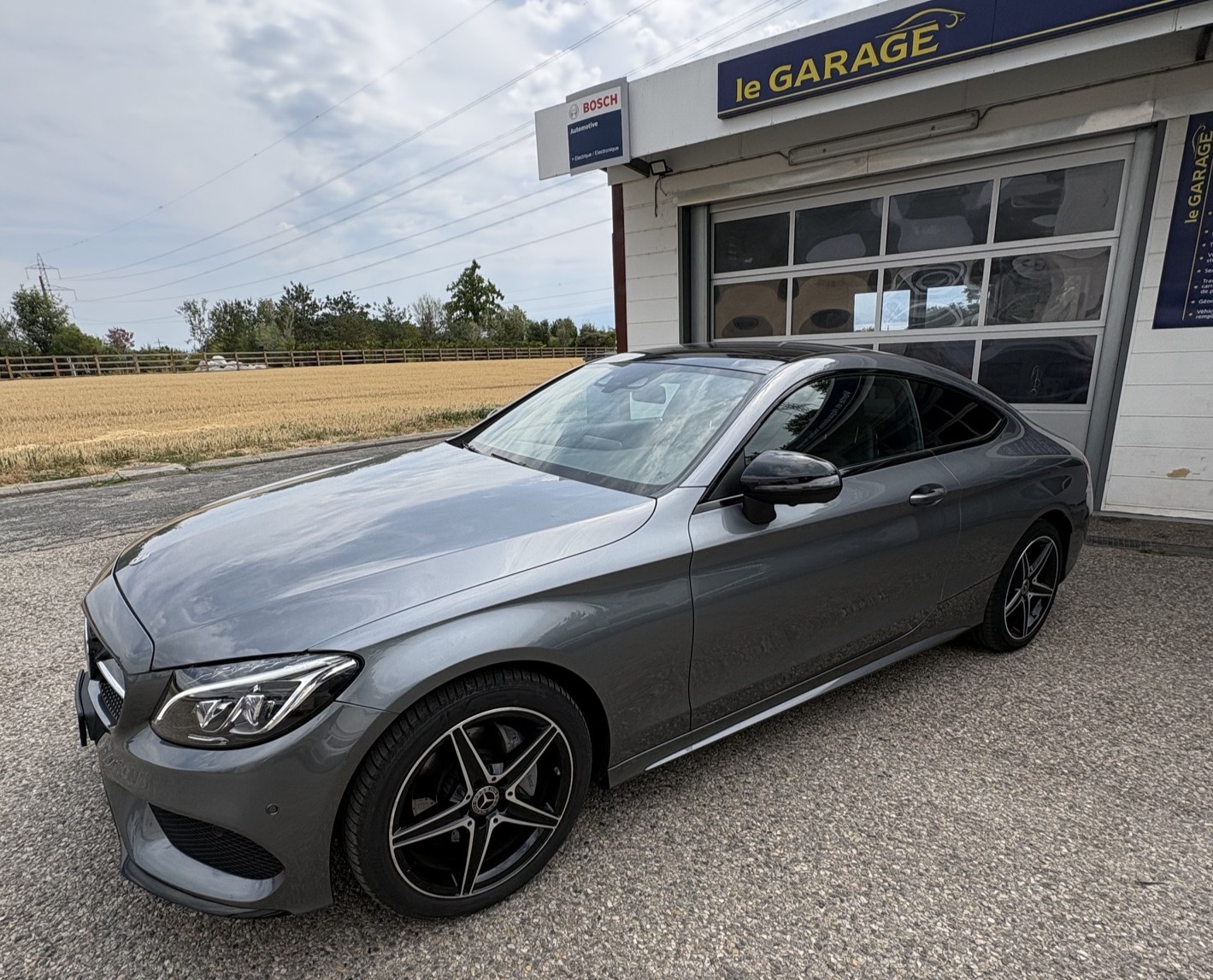 MERCEDES-BENZ C 200 Coupé 4Matic AMG Line 9G-Tronic-image-2