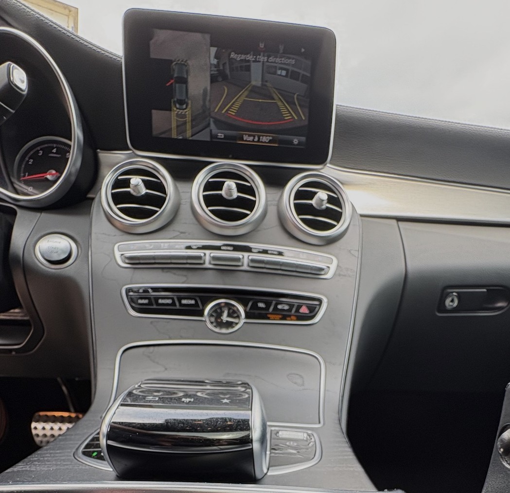 MERCEDES-BENZ C 200 Coupé 4Matic AMG Line 9G-Tronic-image-12
