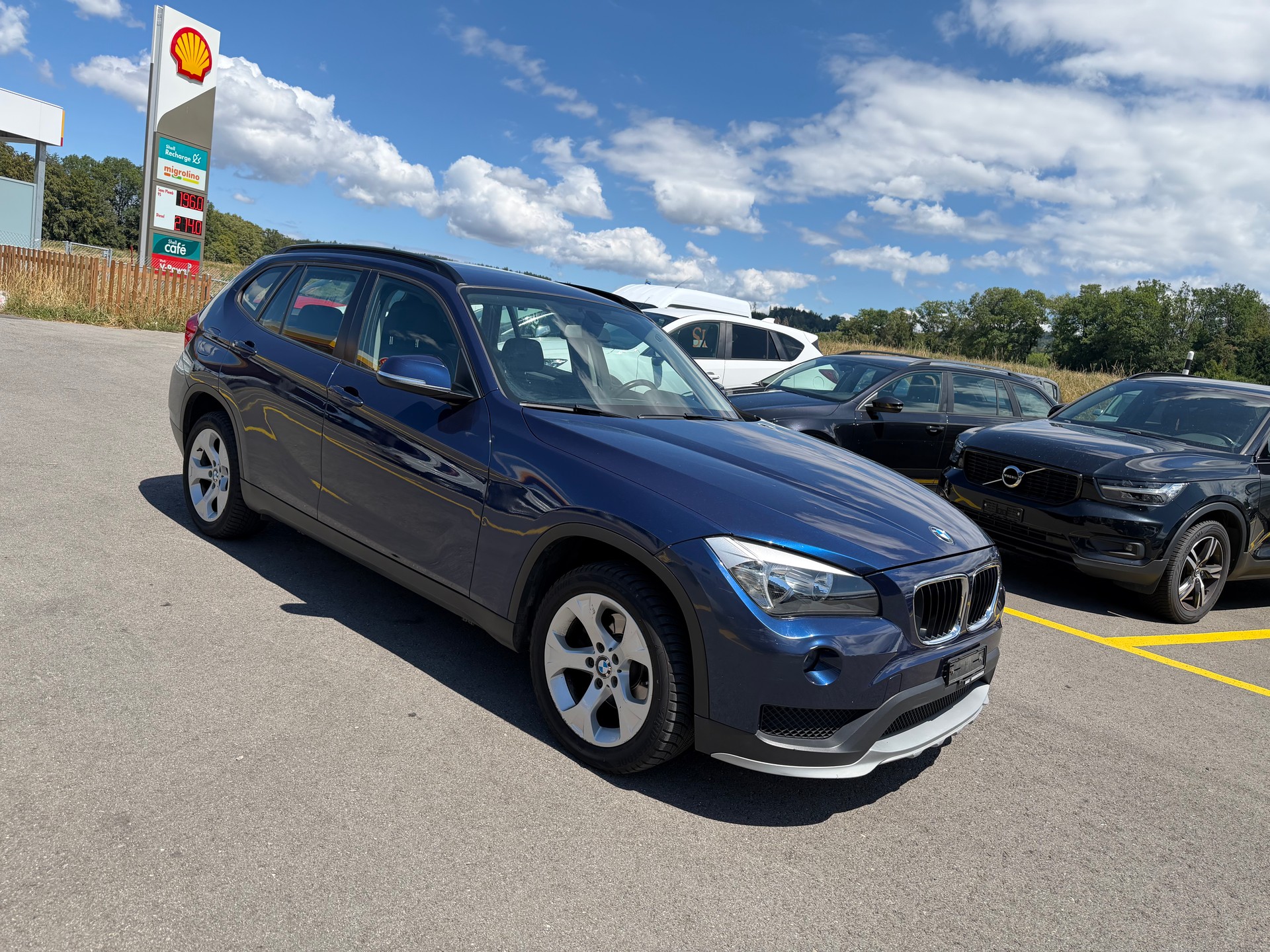 BMW X1 xDrive 20i Sport Line Steptronic-image-2