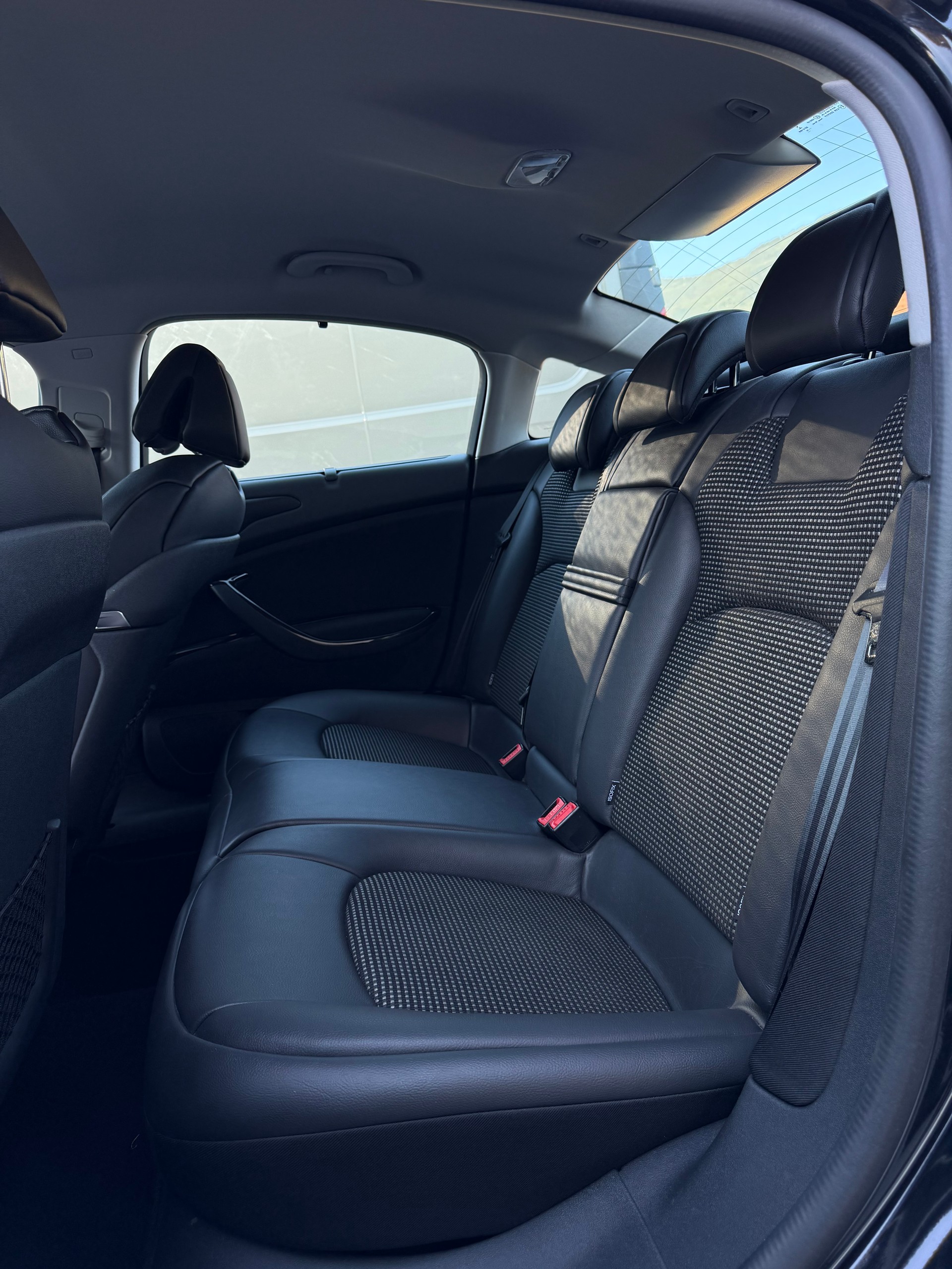 CITROEN C5 Berline 1.6 Turbo Exclusive Automatic-image-13