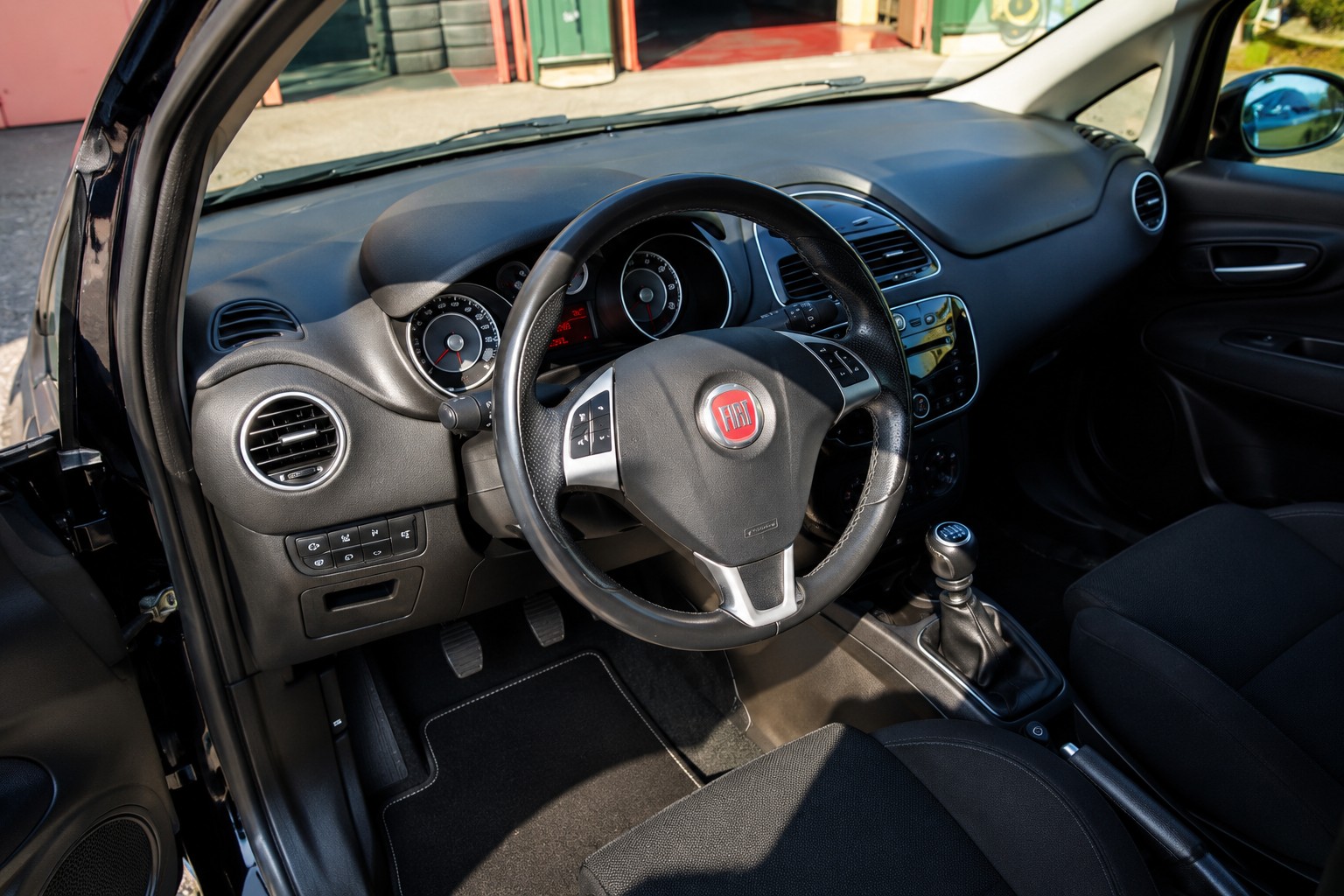 FIAT Punto 0.9 Twinair MYSTYLE-image-4