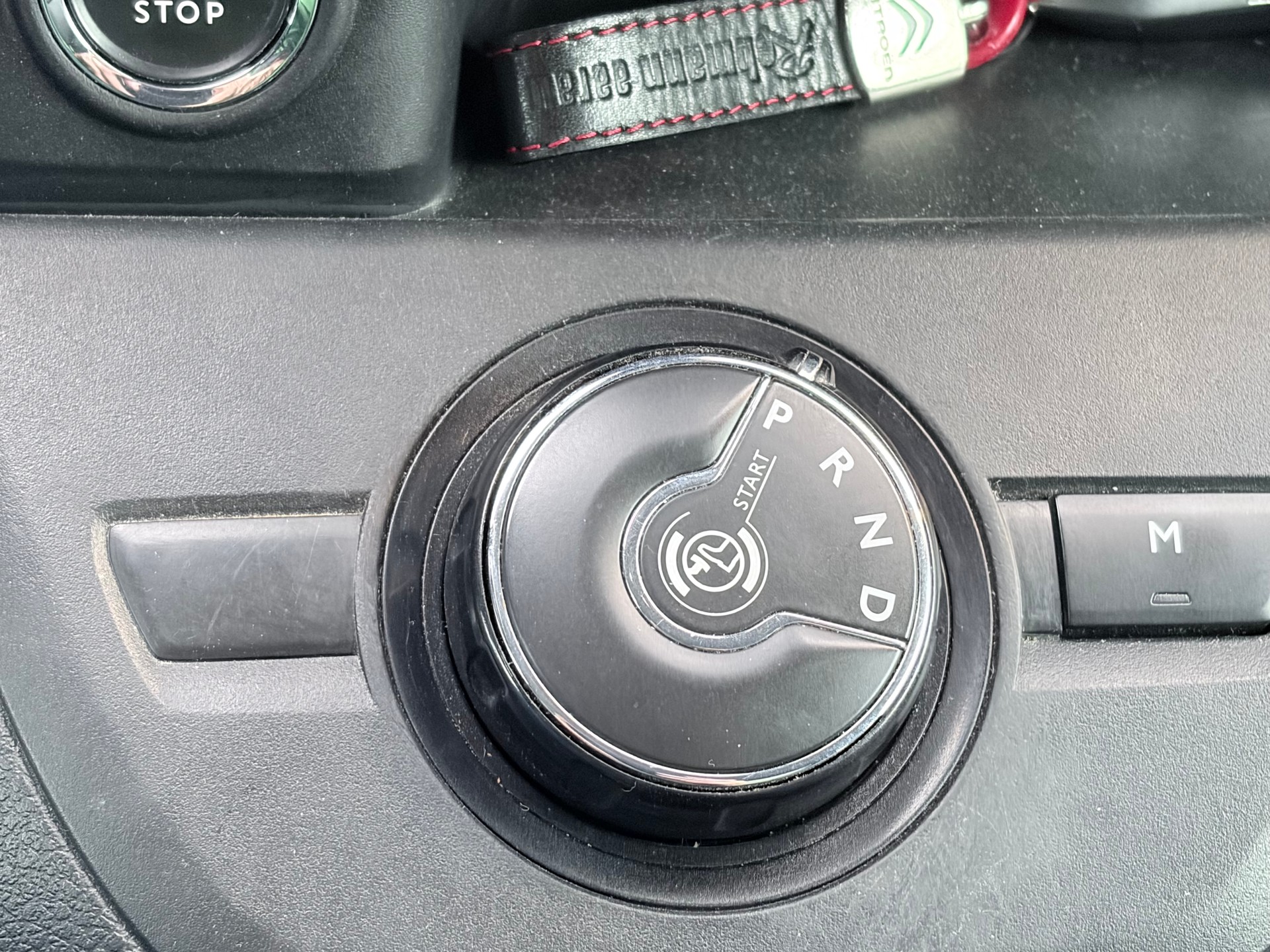 CITROEN 1.2 PureTech 130 Rip Curl-image-8