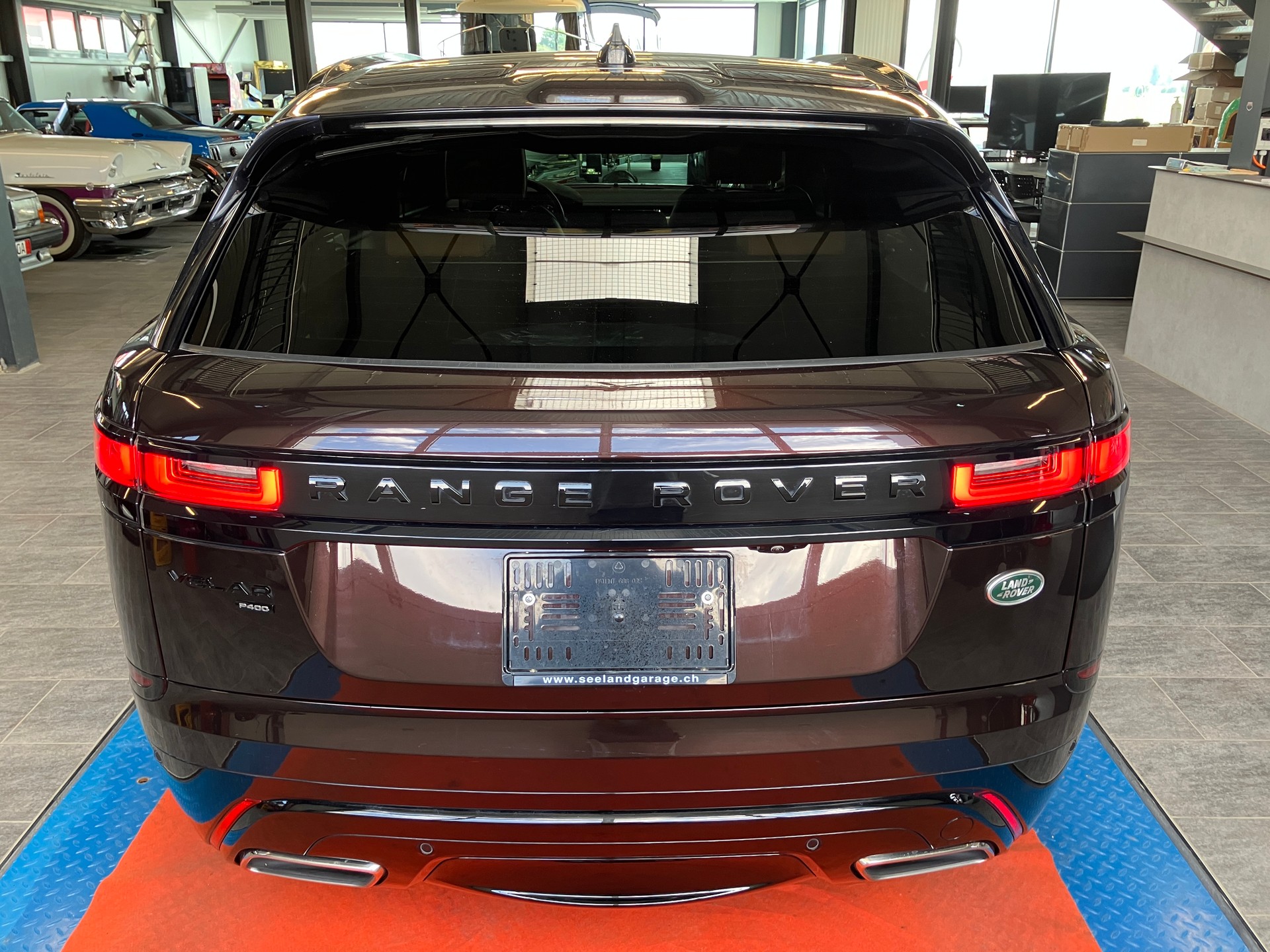 LAND ROVER Range Rover Velar R-Dynamic P 400 HSE Automatic-image-3